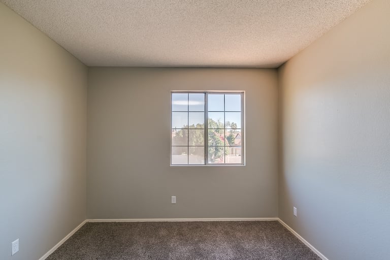 Photo 18 of 30 - 19436 N 34th Pl, Phoenix, AZ 85050