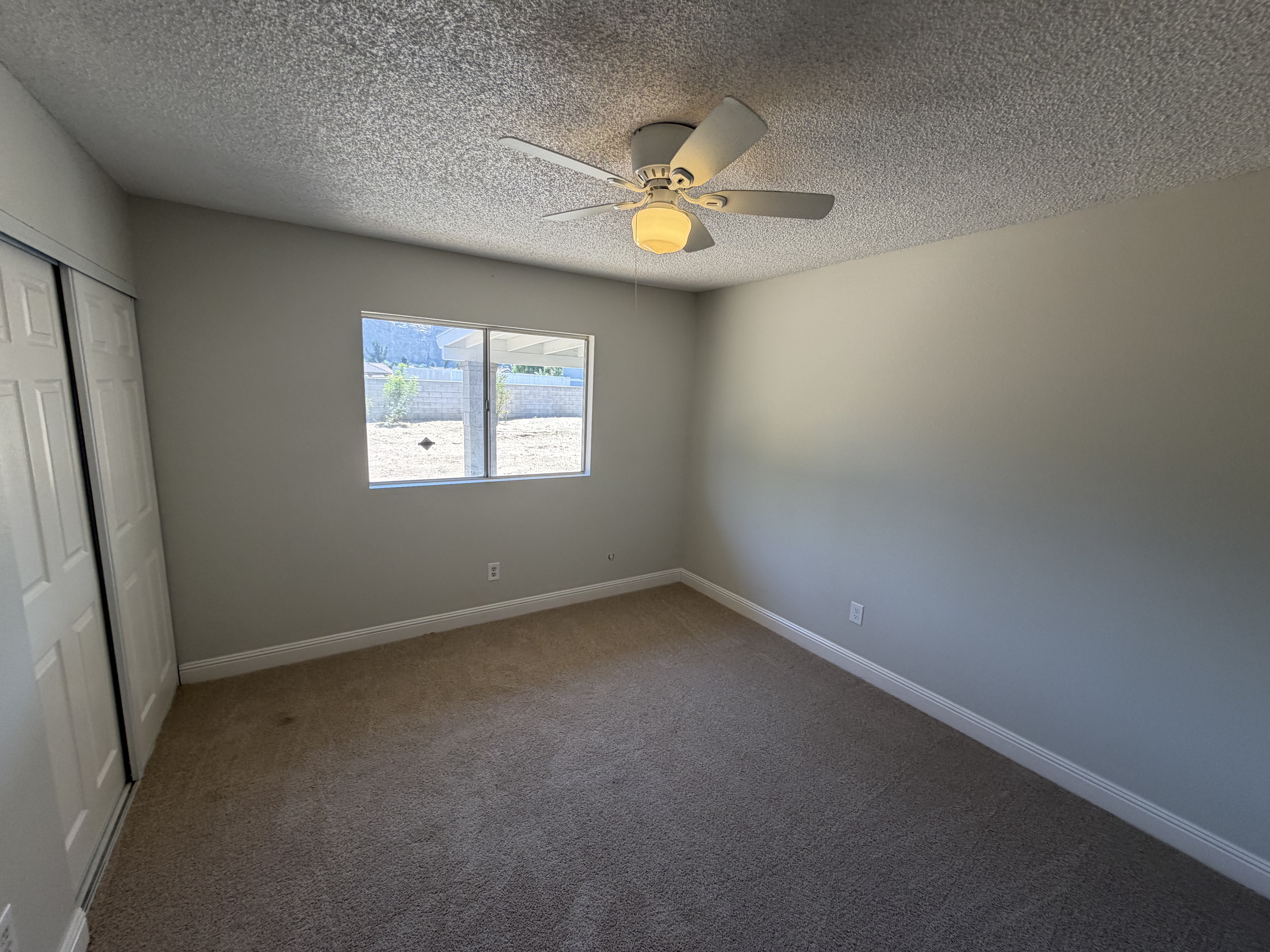 Photo 8 of 25 of 2796 Shiells Ave, Jurupa Valley, CA