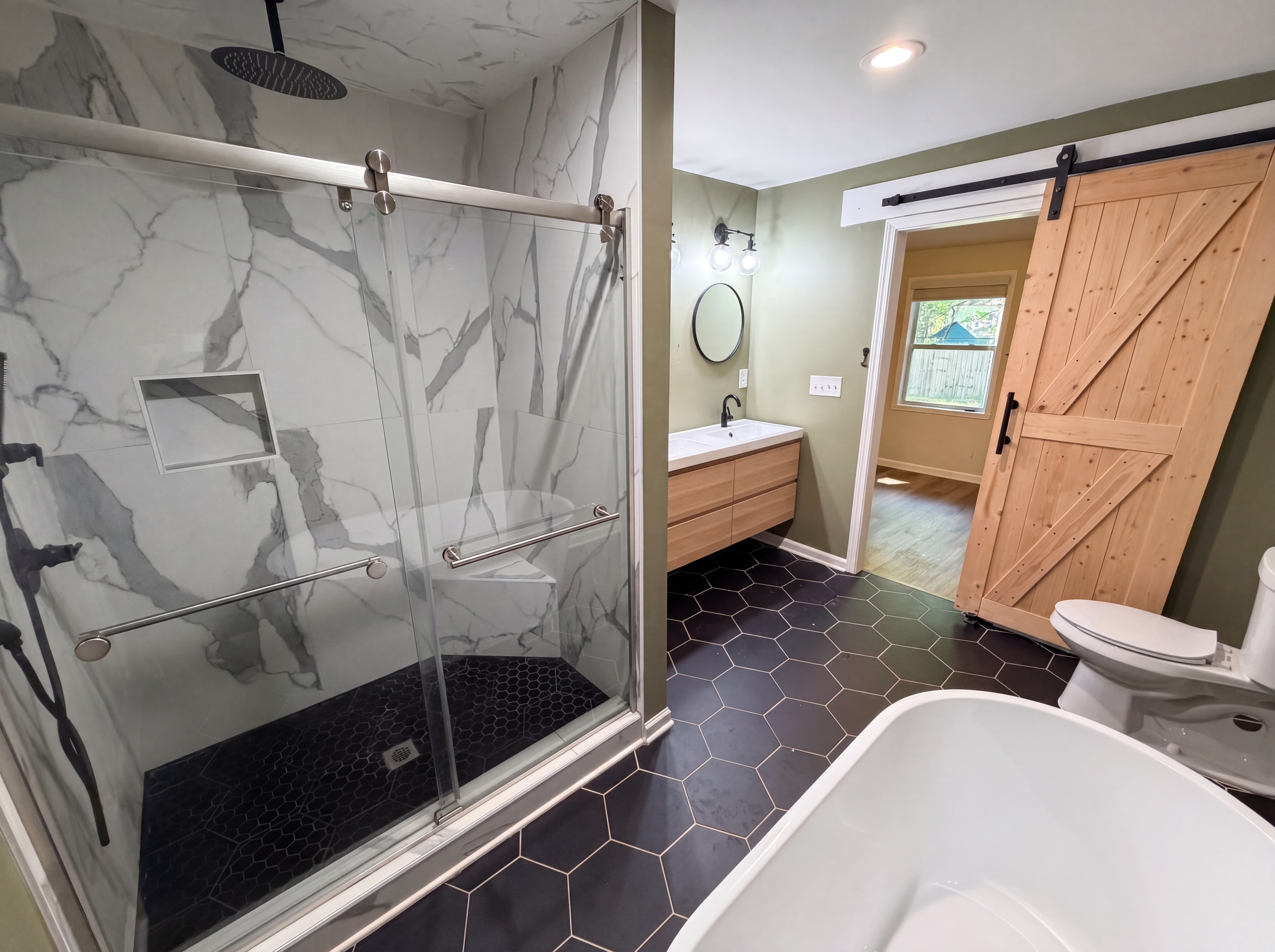 Photo 6 of 22 of 1520 Herrin Ave, Charlotte, NC