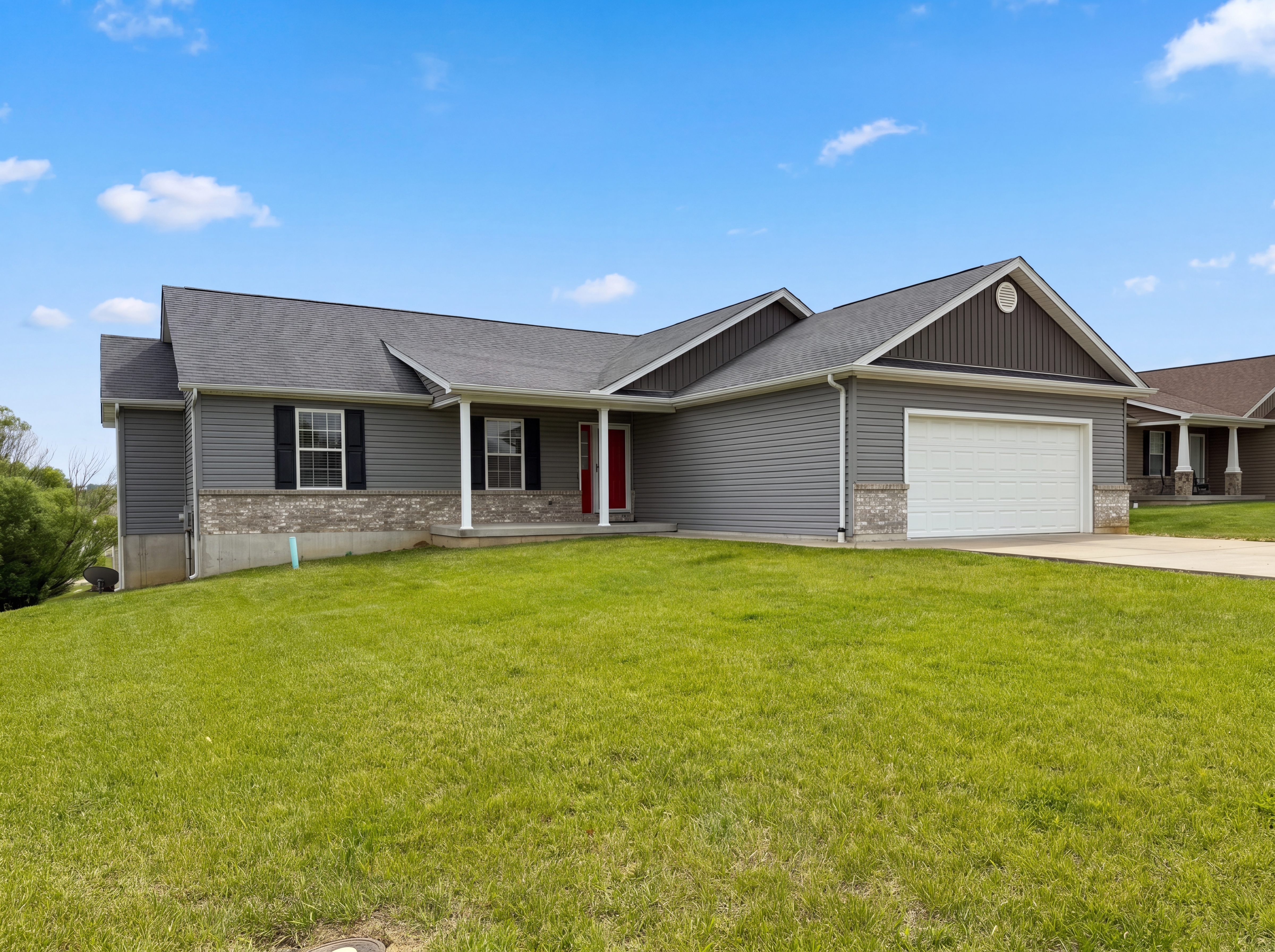 Photo 25 of 28 of 139 Palace Way Dr, Troy, MO