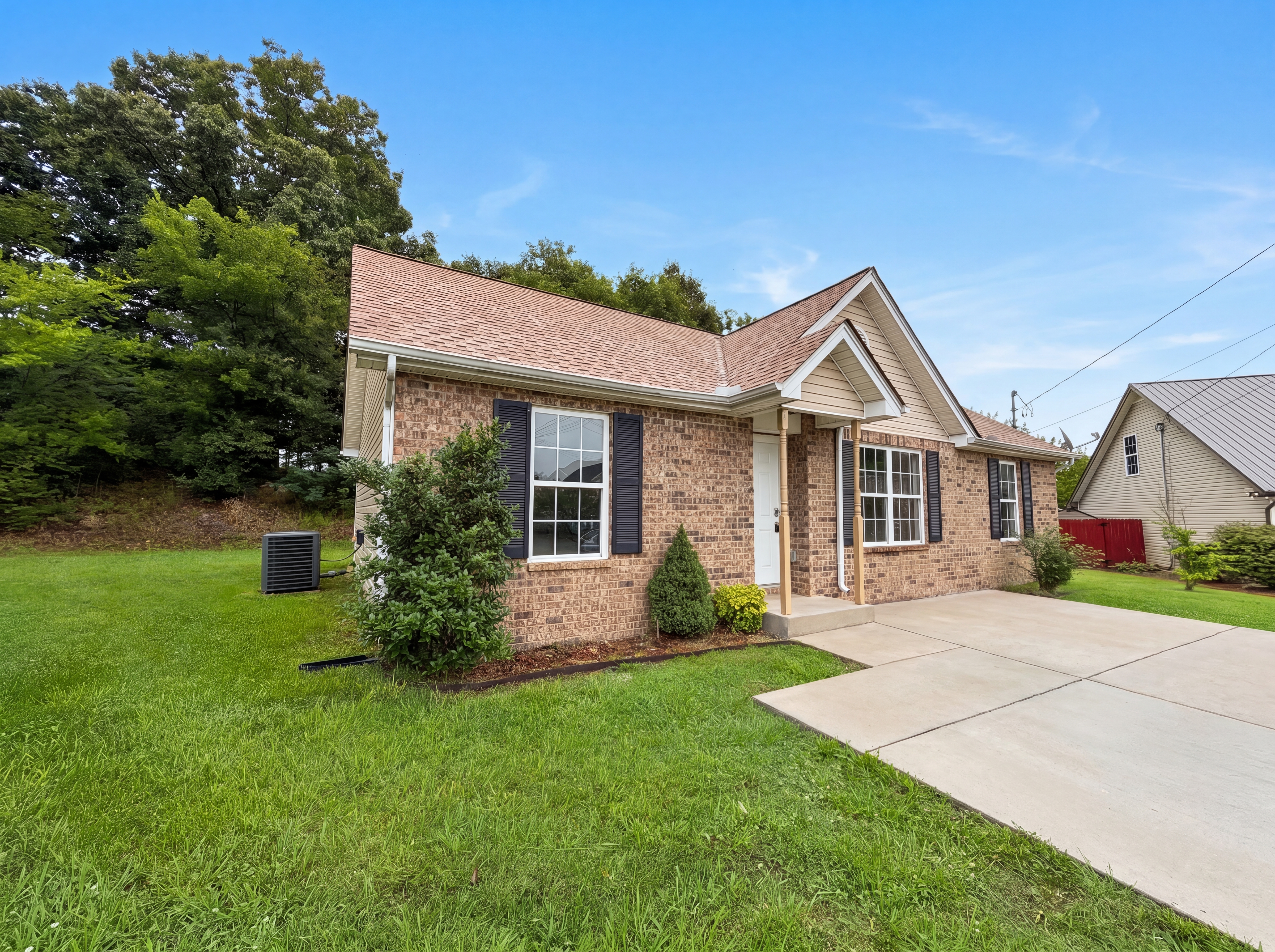 Photo 19 of 21 of 1125 Sima Shabat Ct, La Vergne, TN