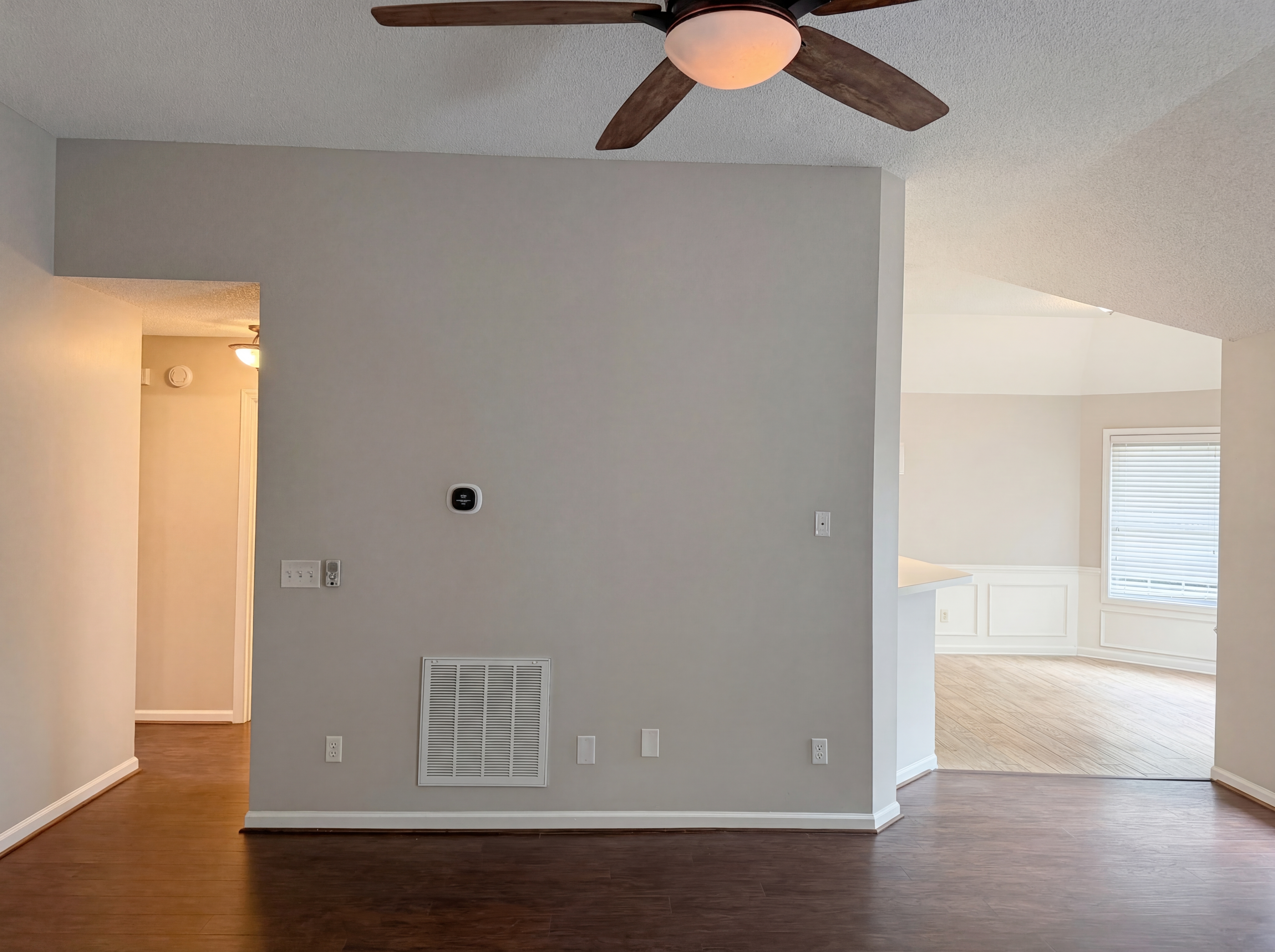 Photo 9 of 22 of 206 Gleneagle Cir, Irmo, SC