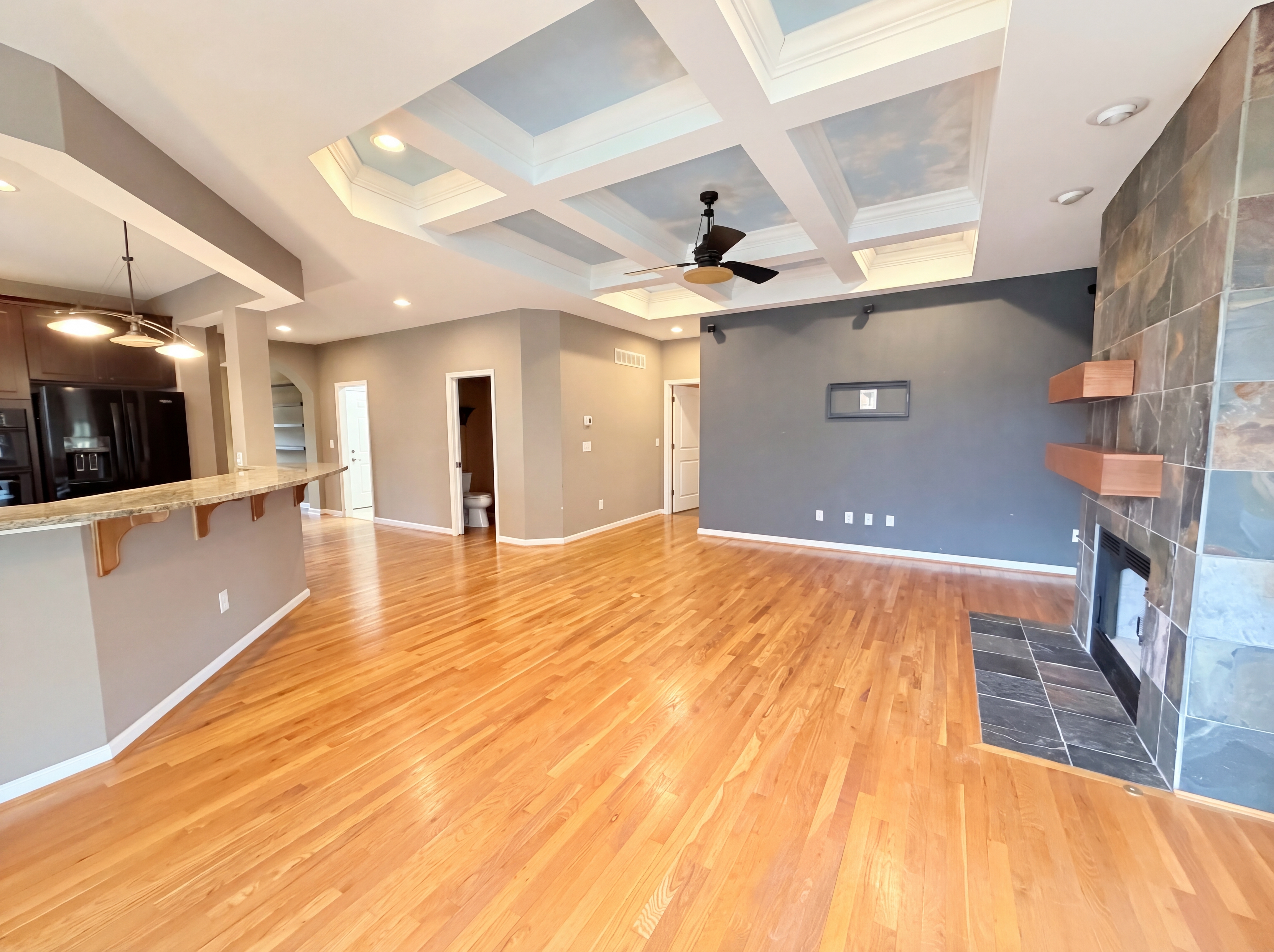 Photo 24 of 29 of 8016 Stonegate Dr, Cincinnati, OH