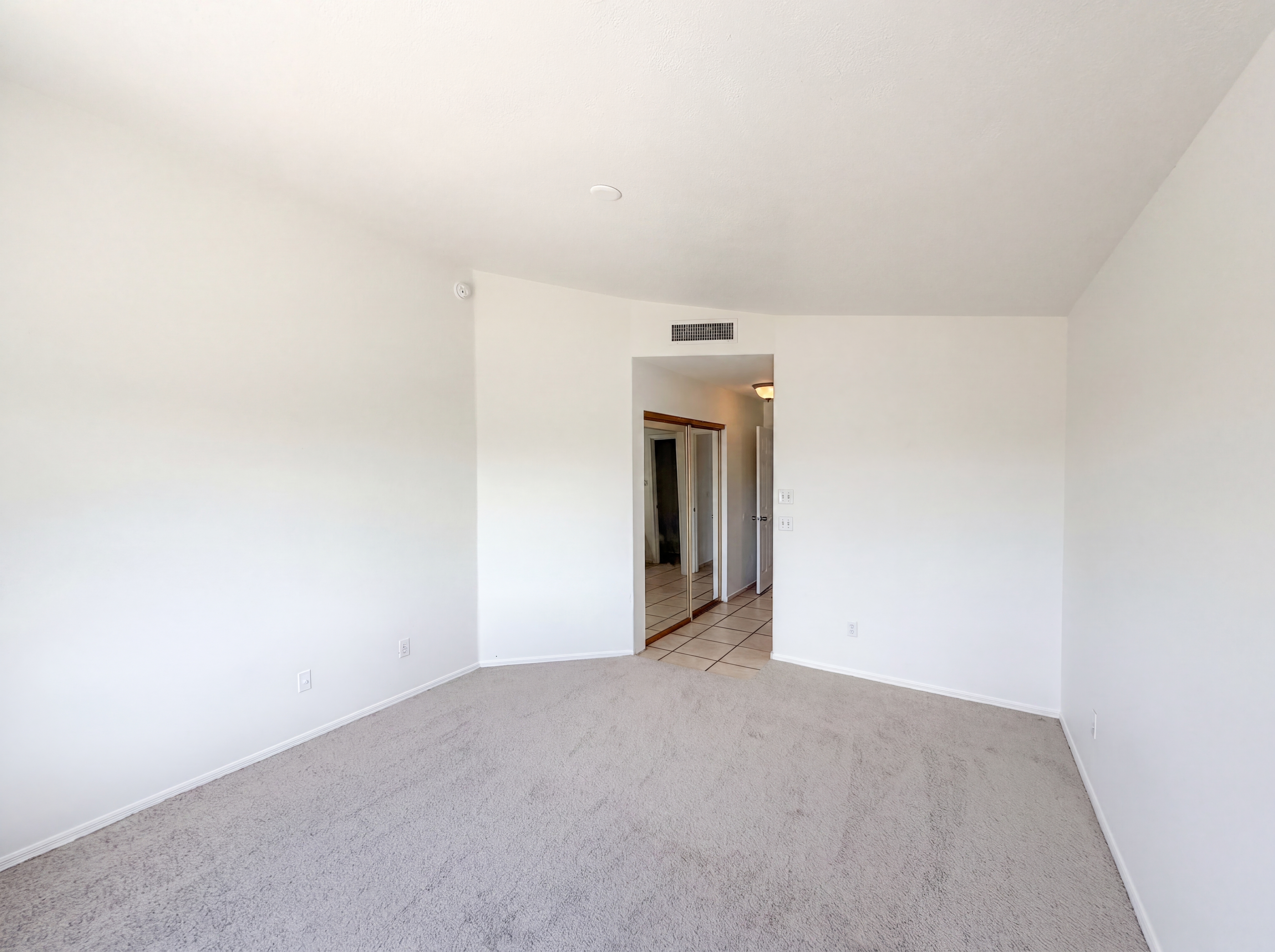 Photo 4 of 20 of 1657 W Wood Crest Ct, Tucson, AZ