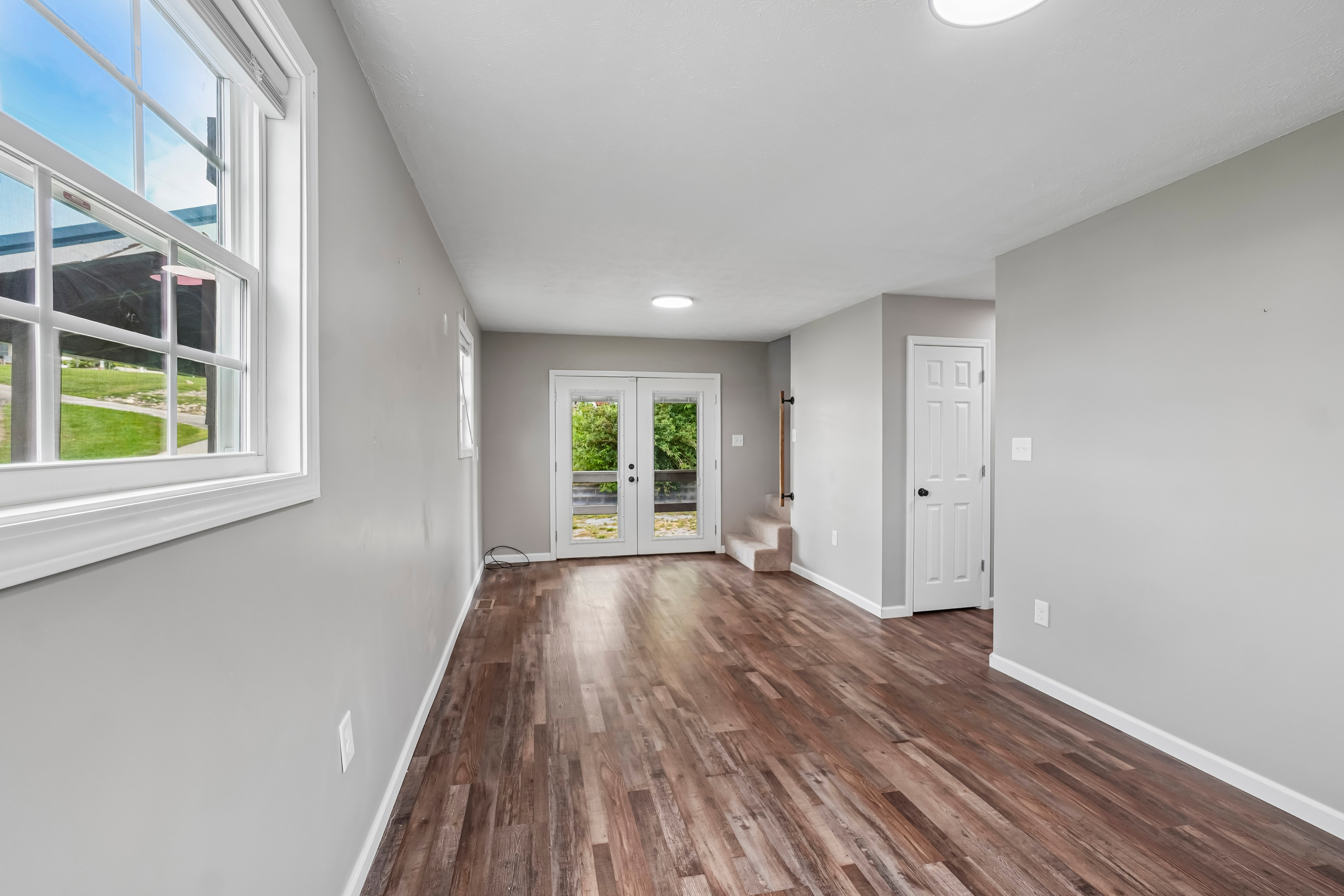 Photo 22 of 36 of 807 Hilltop Dr, Greeneville, TN