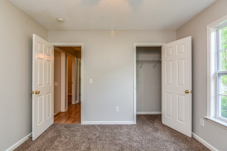 Photo 17 of 24 - 1909 Middle Ridge Dr, Willow Spring, NC 27592