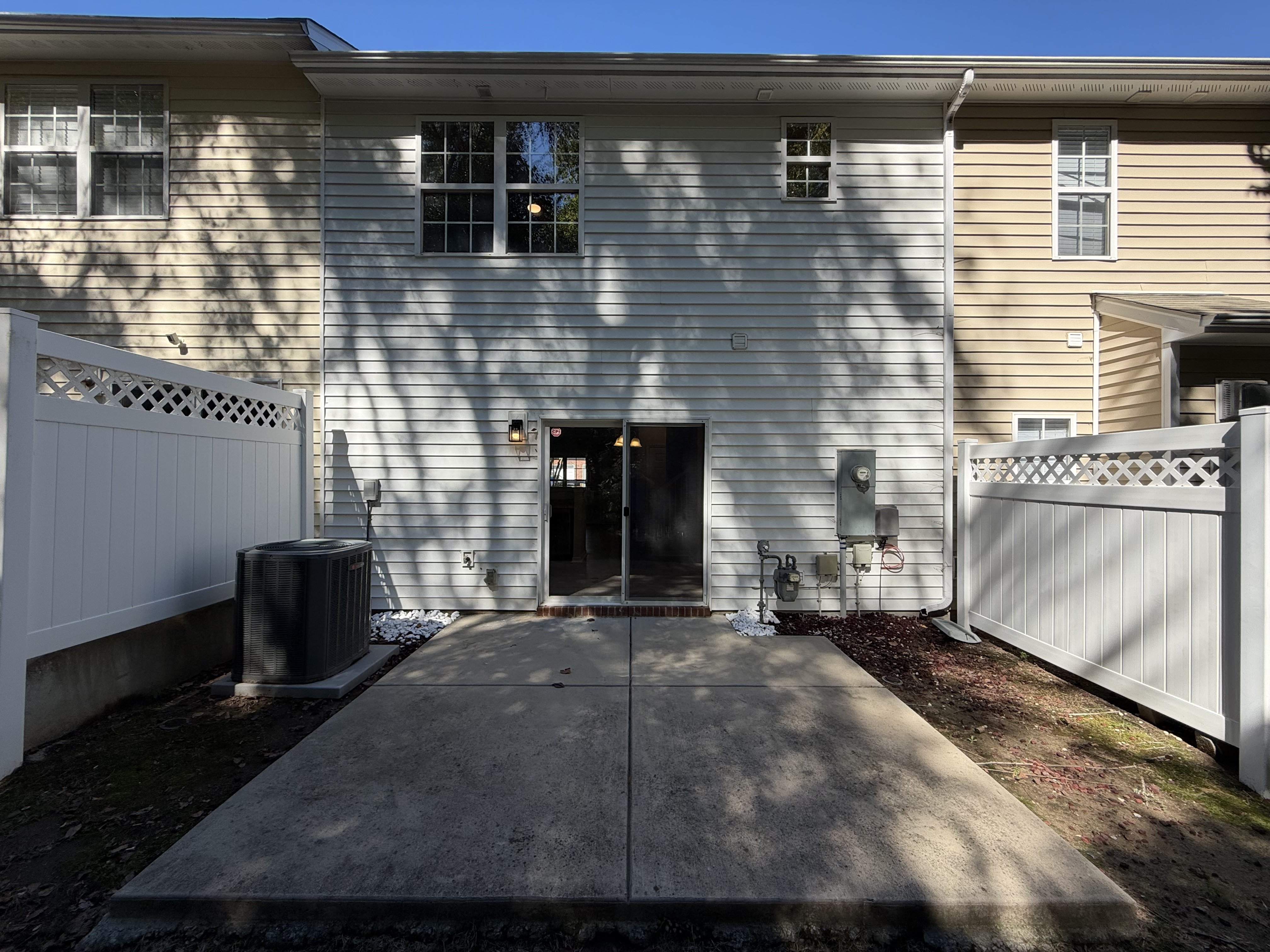 Photo 5 of 22 of 13927 Singleleaf Ln, Charlotte, NC