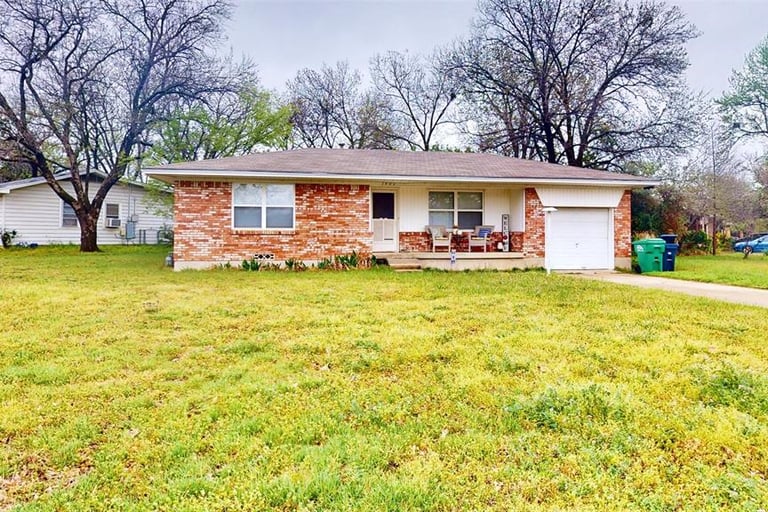 default property photo
