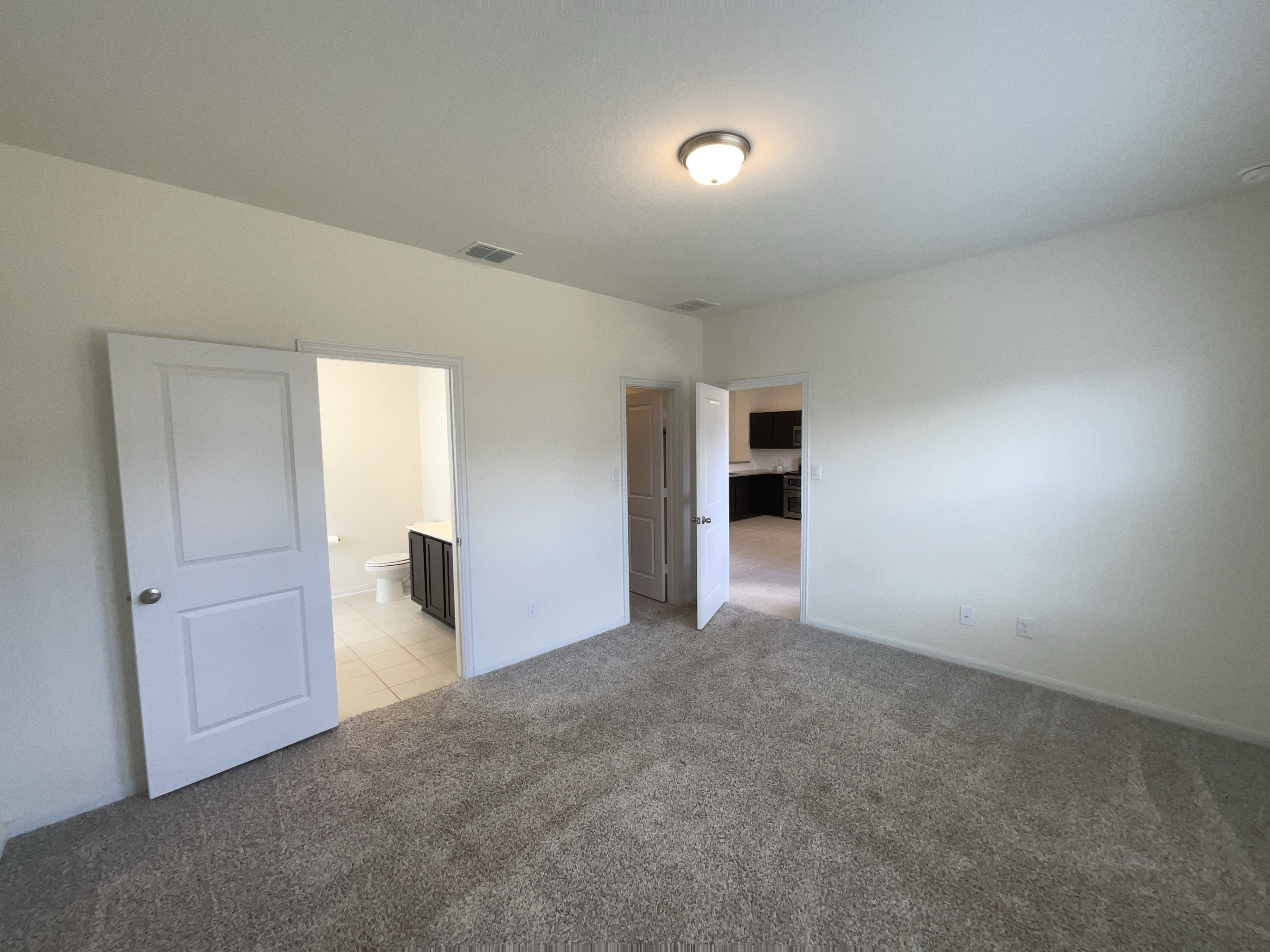 Photo 4 of 20 of 2838 Davis Trce, San Antonio, TX