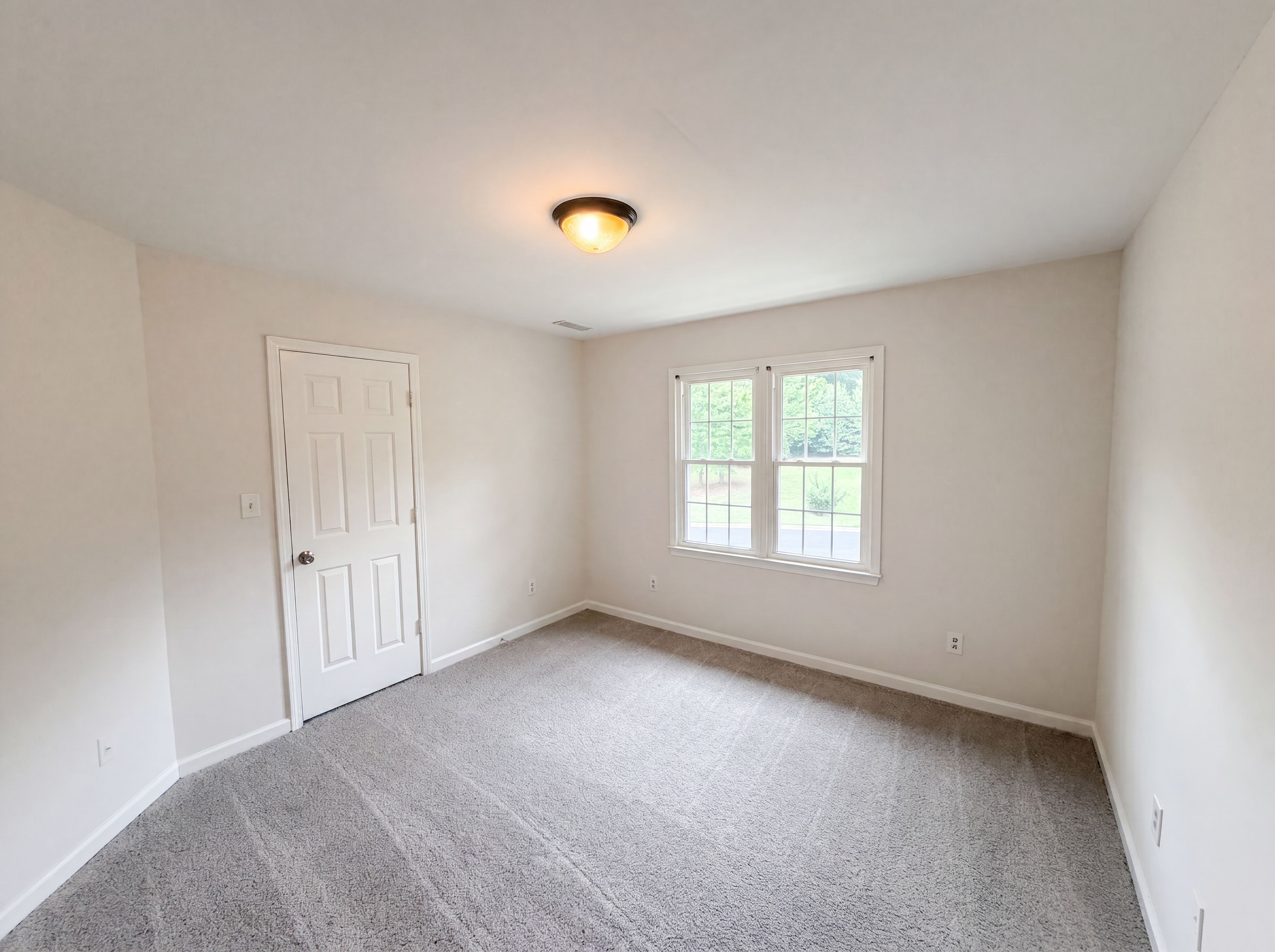 Photo 11 of 23 of 417 Vincent Ct, Salisbury, NC
