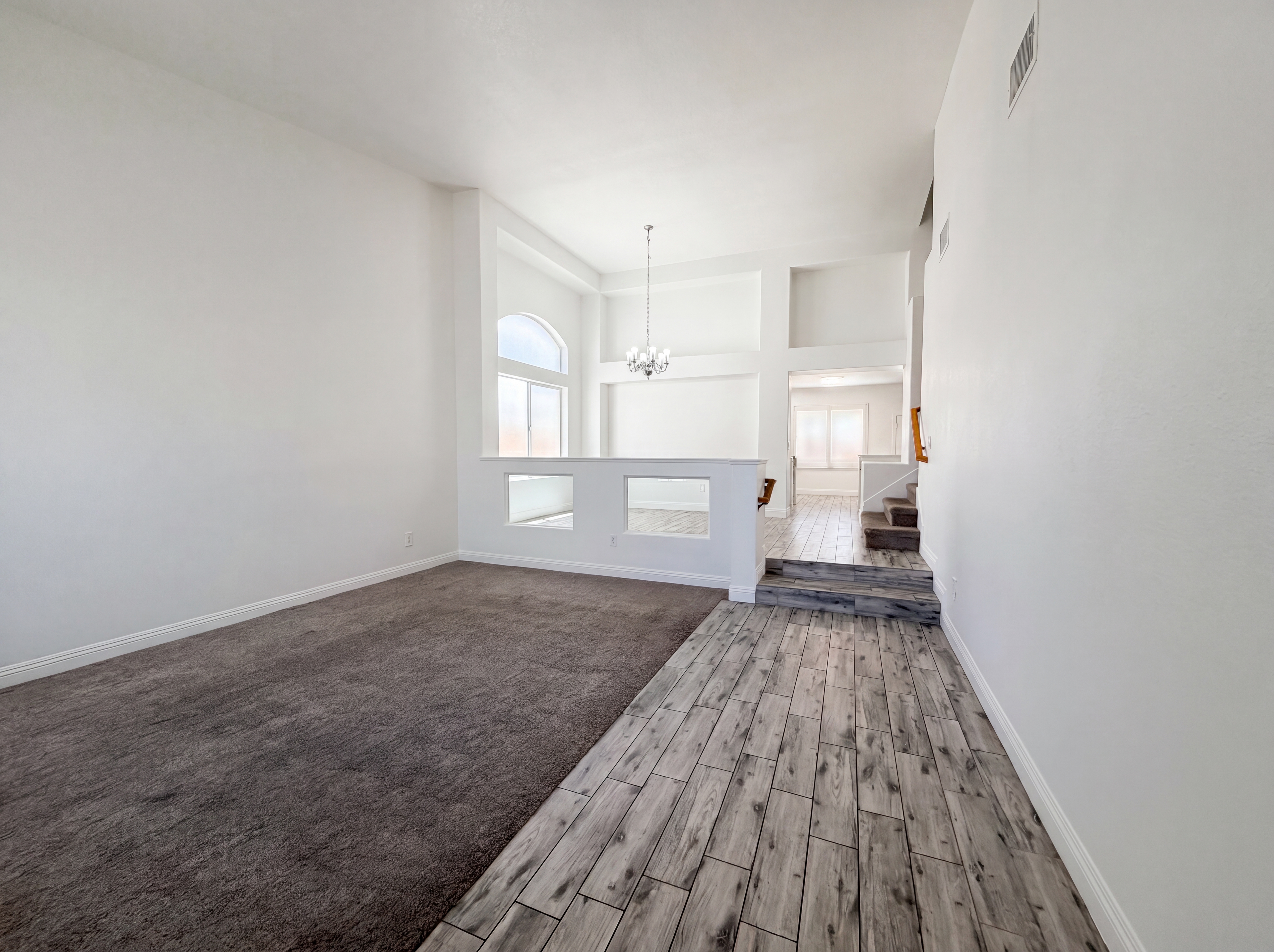 Photo 3 of 27 of 6335 Pavestone Ln, Las Vegas, NV