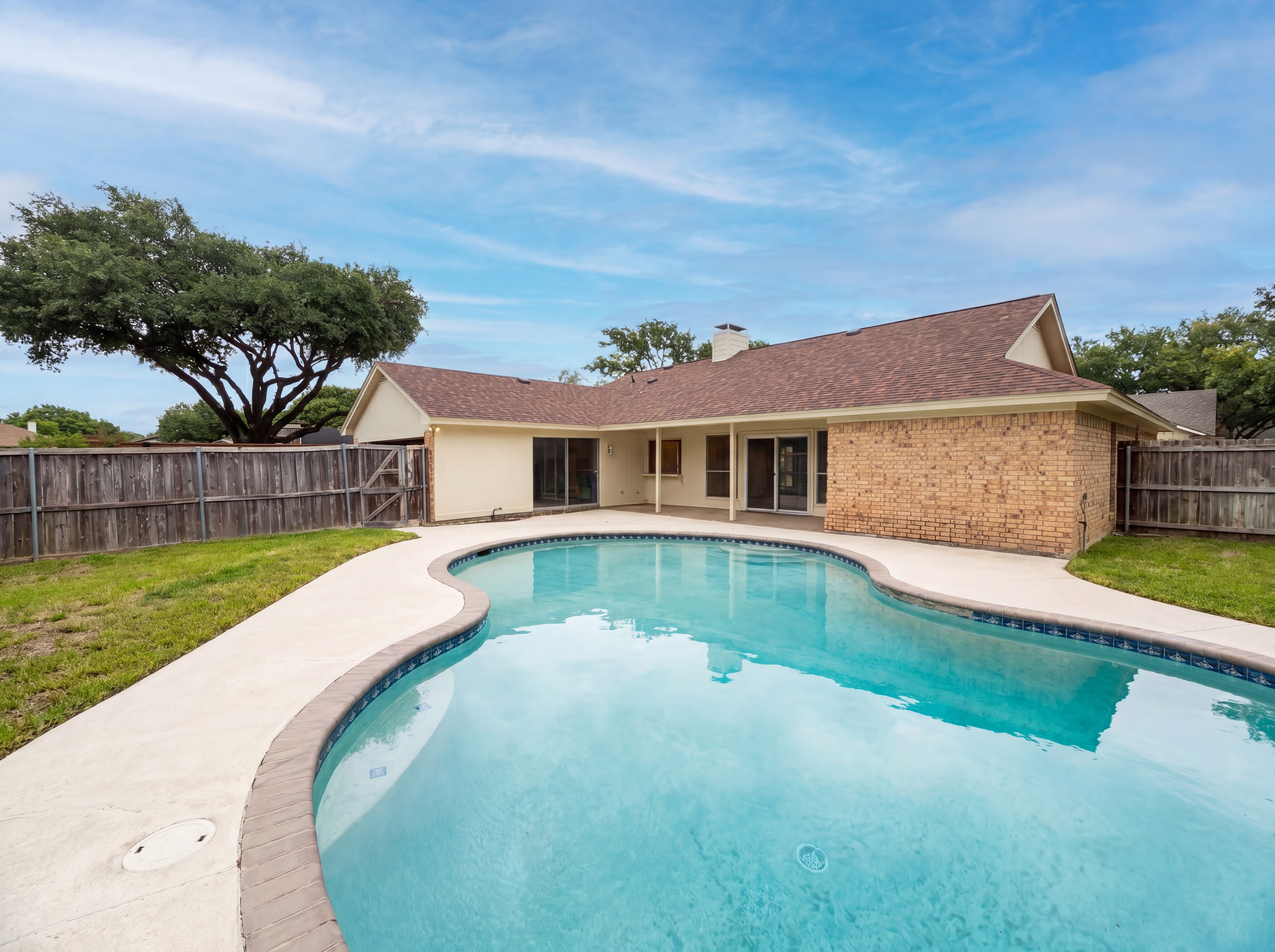 Photo 27 of 28 of 3701 Westminster Dr, Carrollton, TX