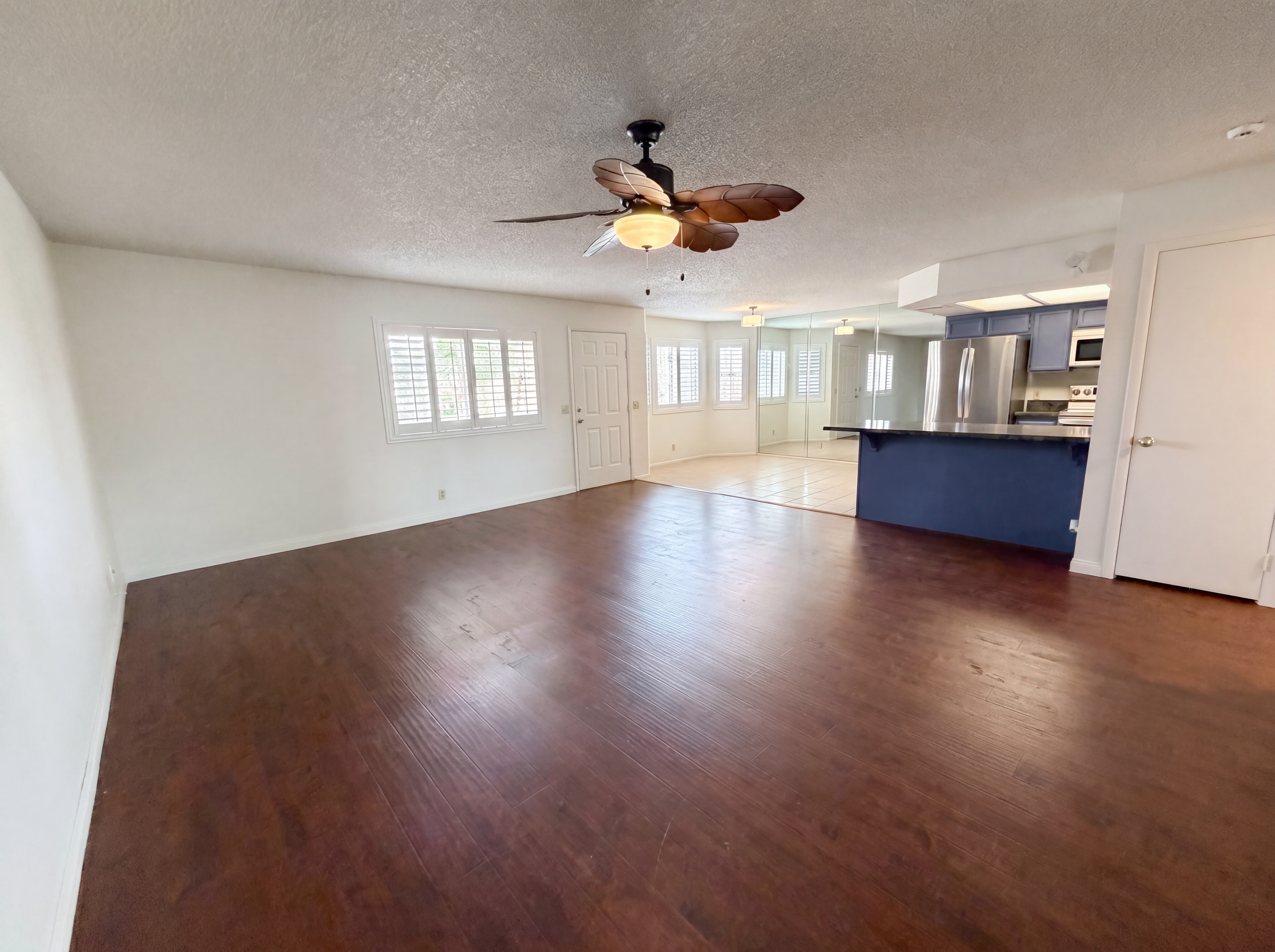 Photo 3 of 47 of 1325 Keifer Ln, Las Vegas, NV
