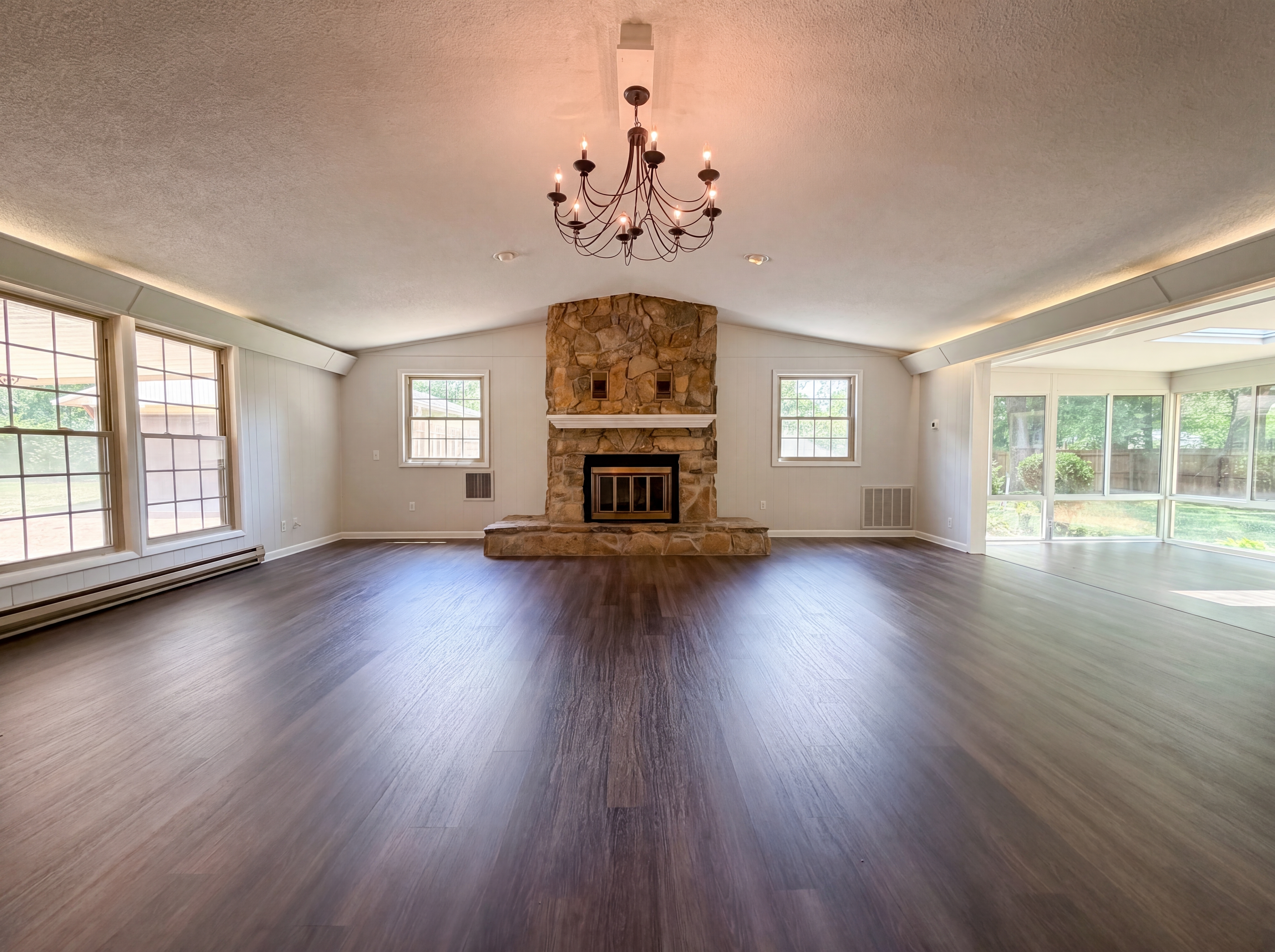 Photo 7 of 17 of 1119 Walton Dr, Murfreesboro, TN