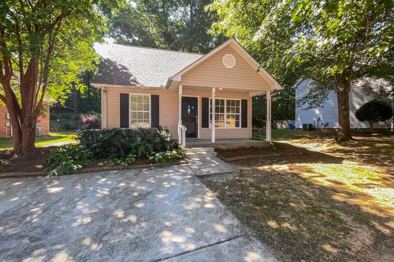 232 Upper Beaver Creek Dr, Moore, SC 29369 | Opendoor