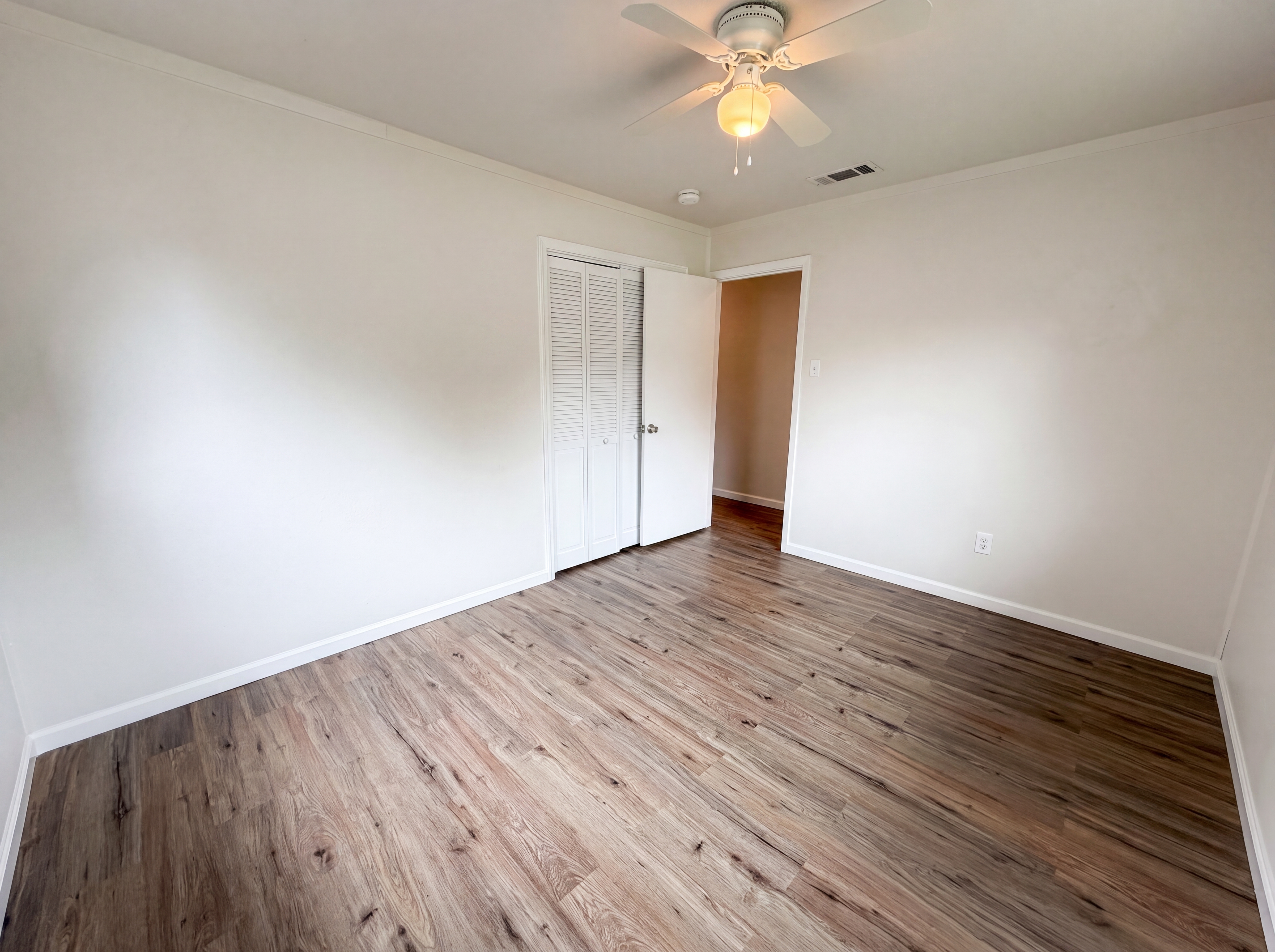 Photo 11 of 18 of 3720 Wingate Dr, Waco, TX