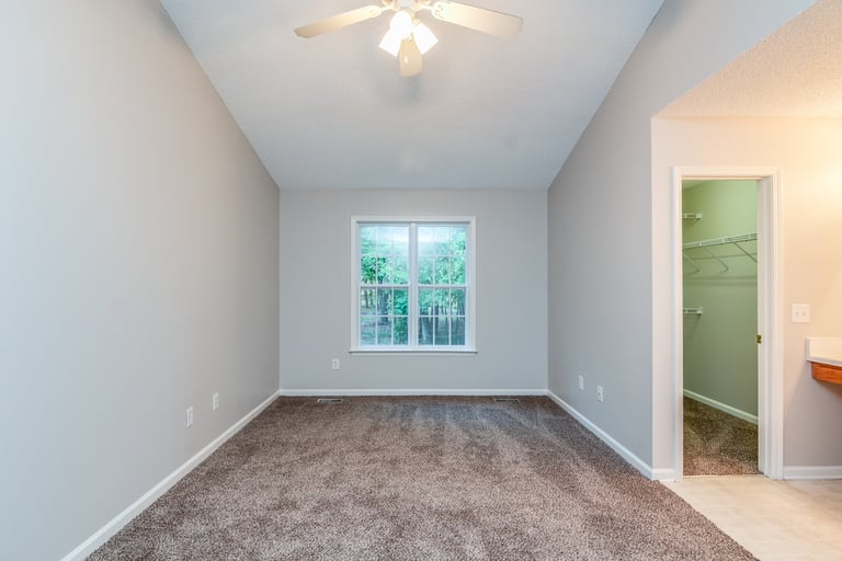 Photo 11 of 24 - 1909 Middle Ridge Dr, Willow Spring, NC 27592
