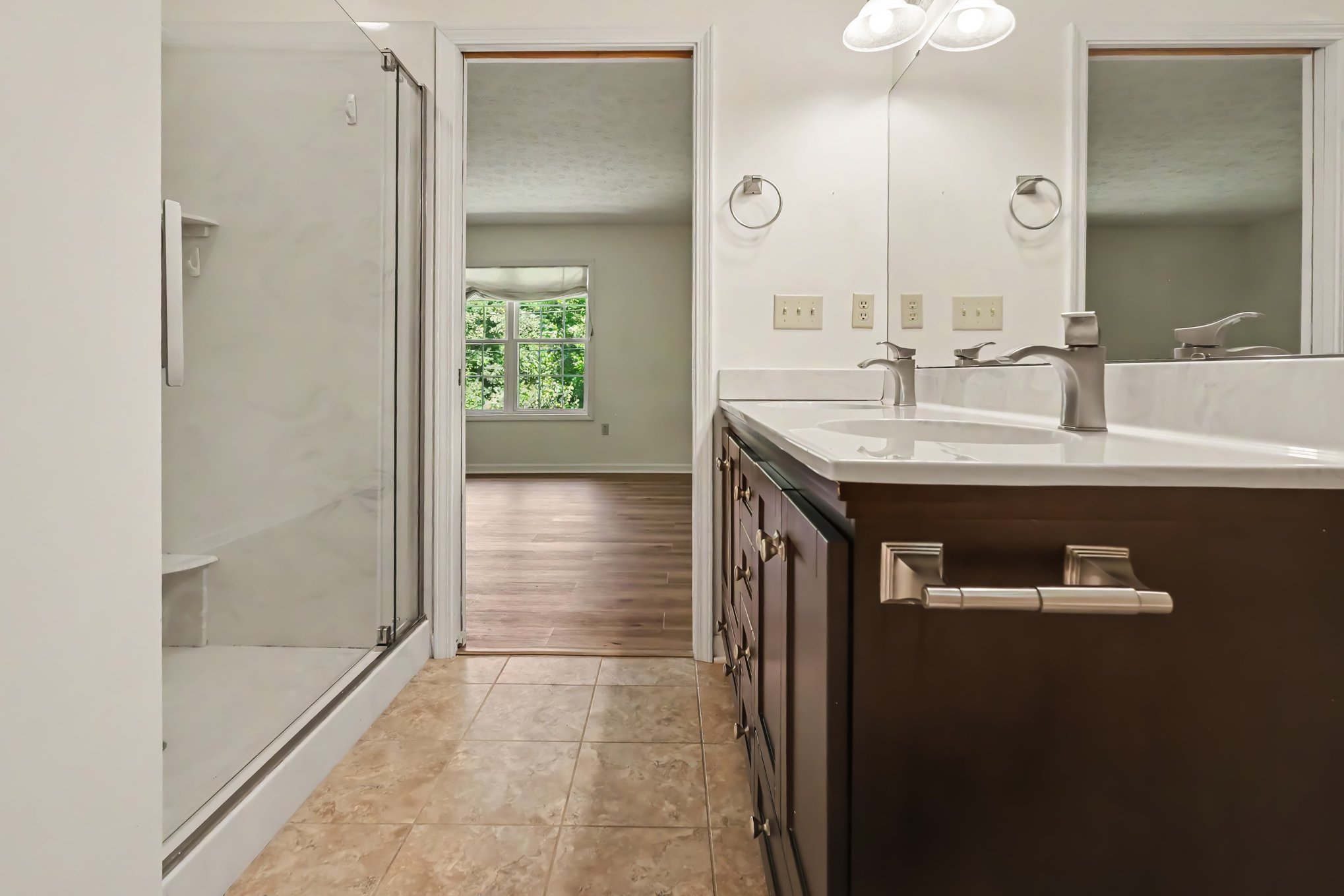 Photo 8 of 19 of 433 Kelly Way, Bellefontaine, OH