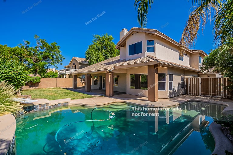 Photo 7 of 31 - 14818 S 25th Way, Phoenix, AZ 85048