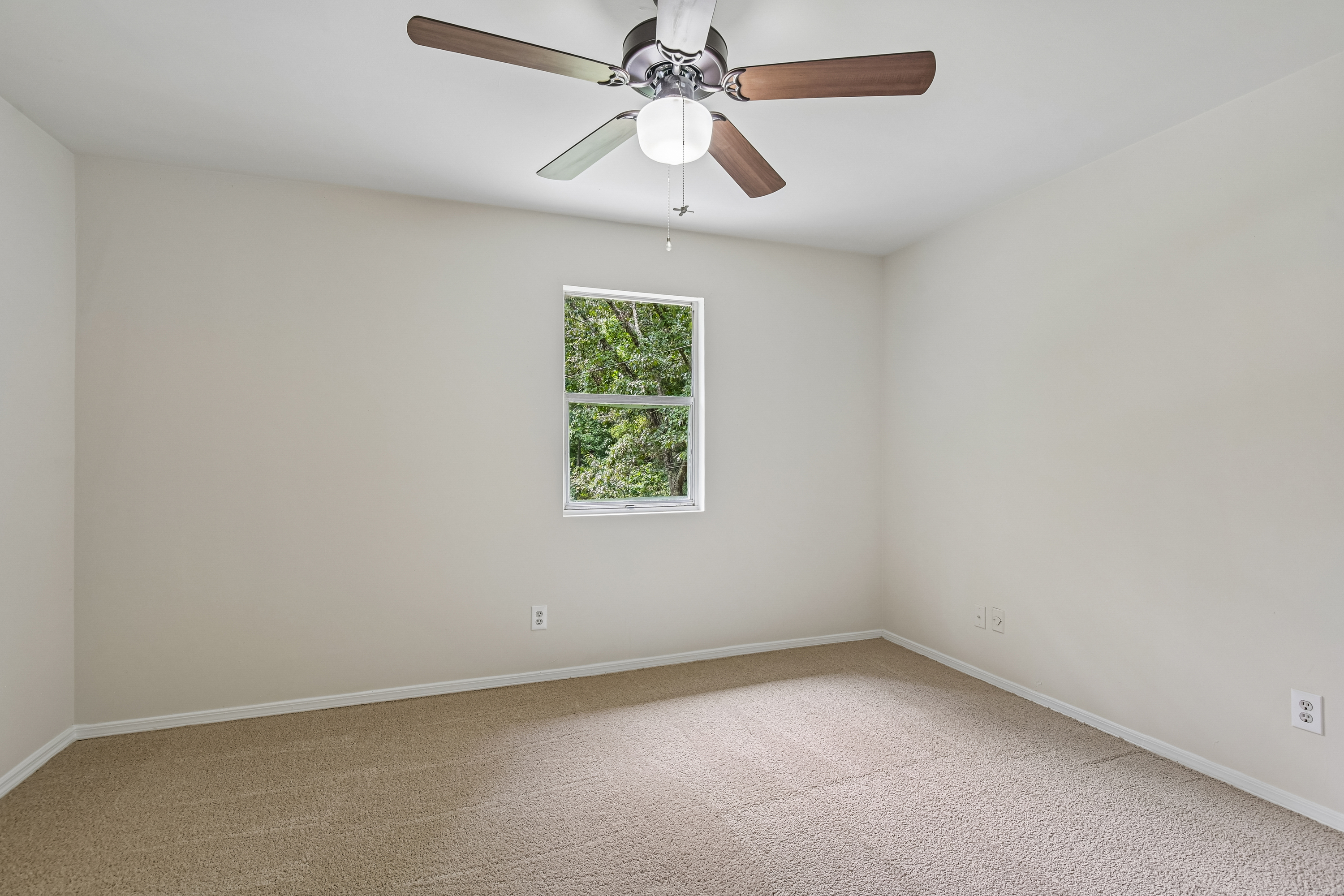 Photo 12 of 43 of 161 Patrick Dr, Dallas, GA