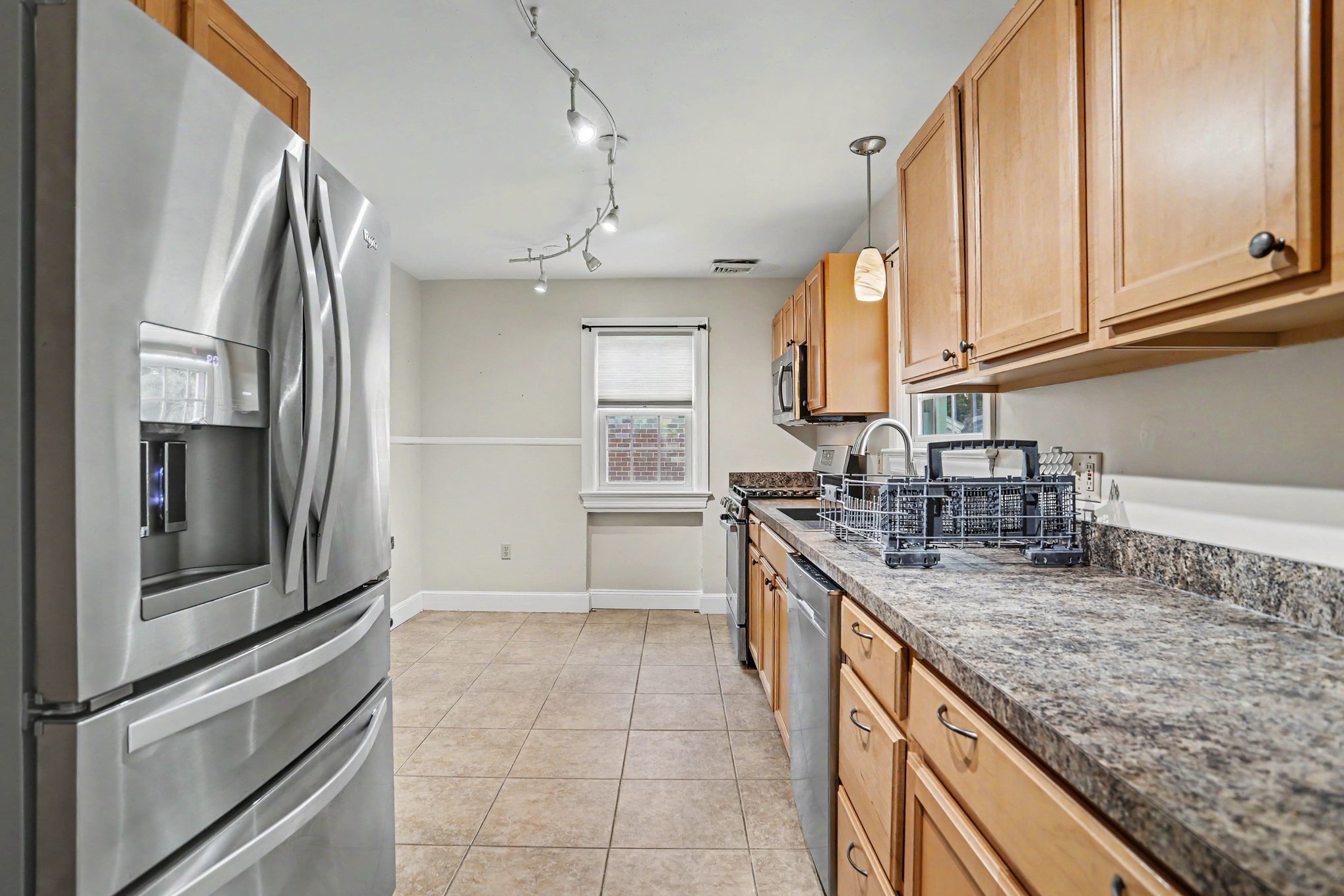 Photo 9 of 21 of 218 N Gotwalt St, York, PA