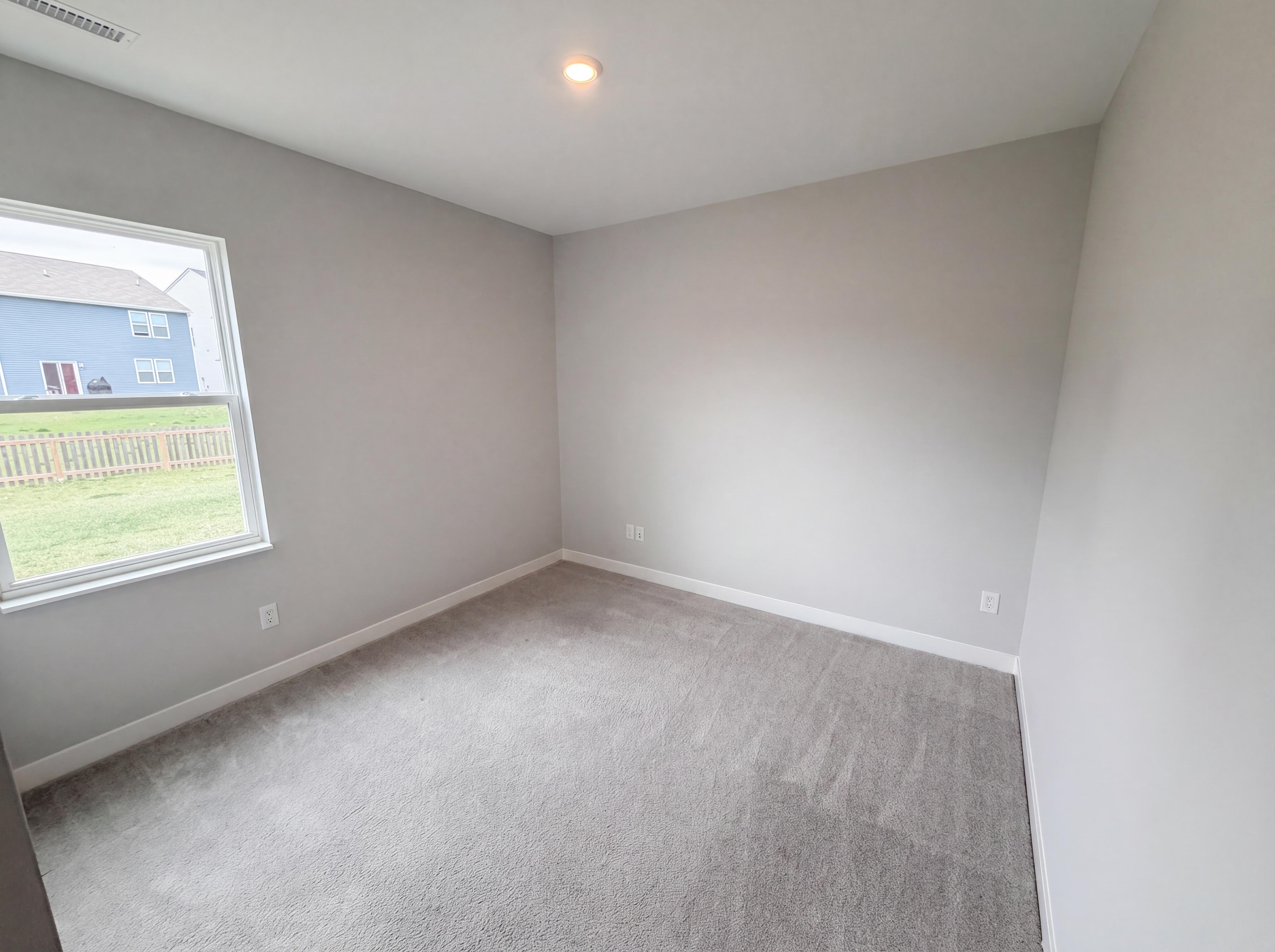 Photo 16 of 29 of 4462 Hovenweep Way, Indianapolis, IN