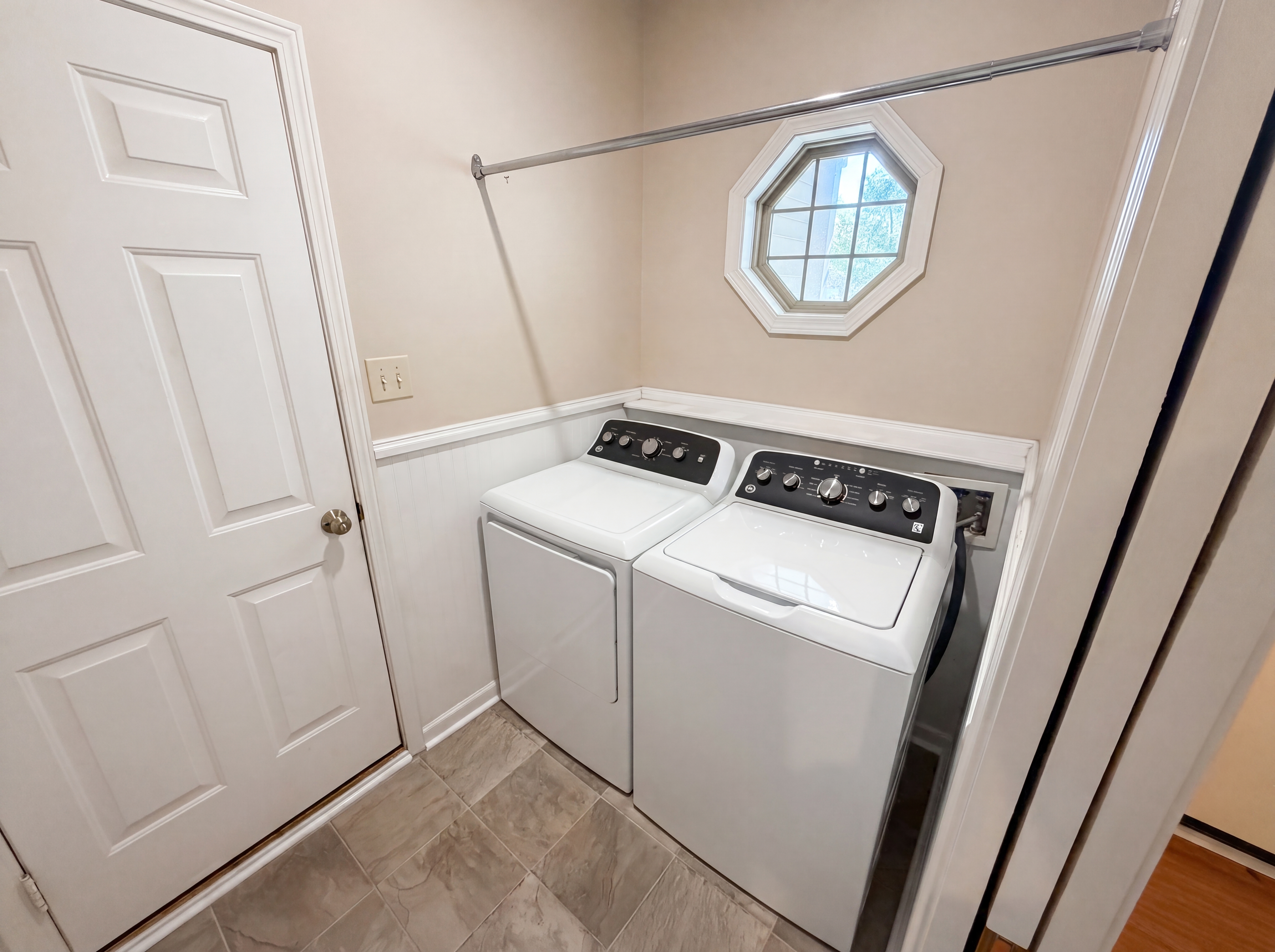 Photo 20 of 23 of 7954 Arvada Pl, Indianapolis, IN