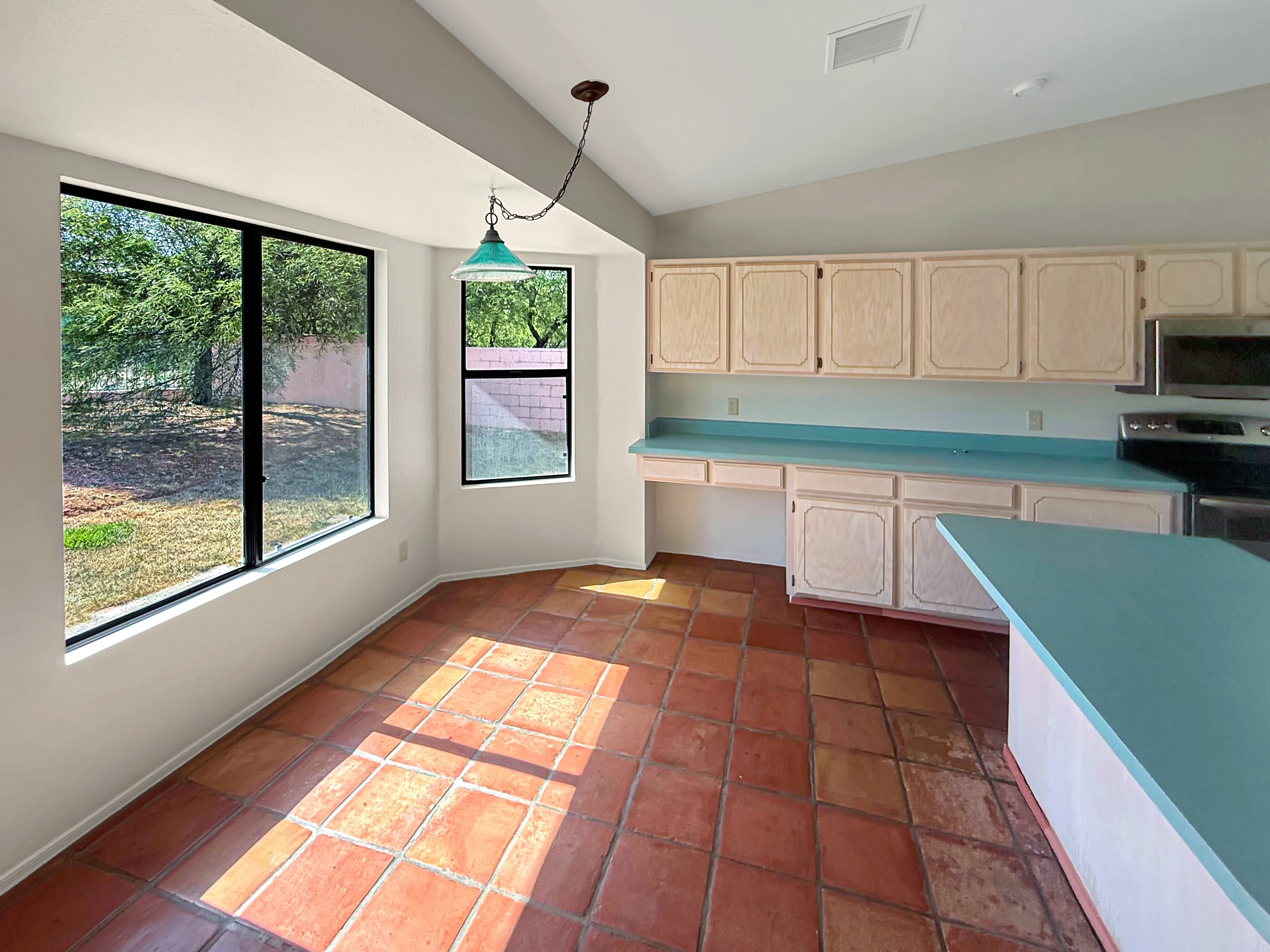 Photo 6 of 24 of 6340 S Calle De La Mango, Hereford, AZ