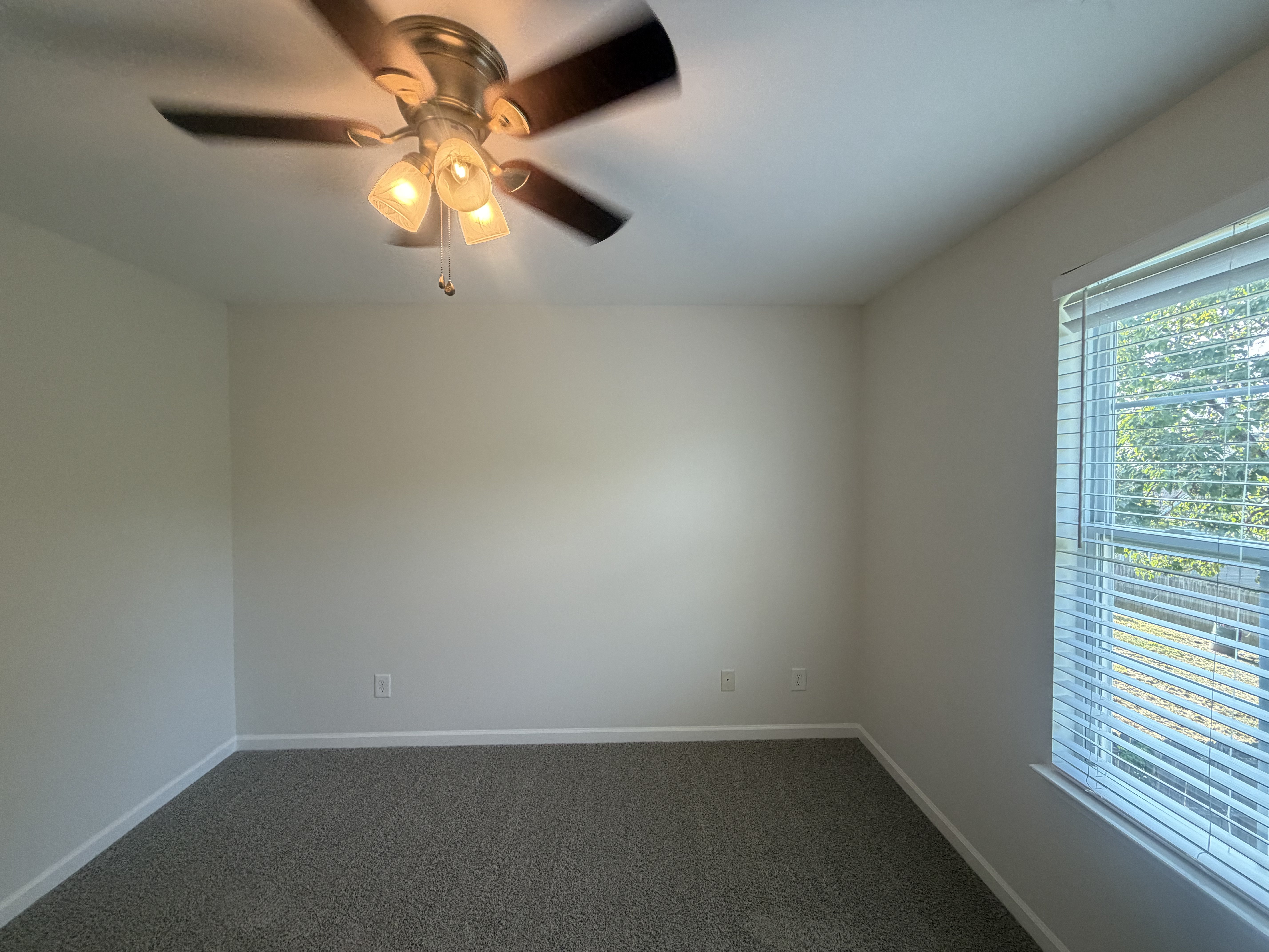 Photo 14 of 24 of 2722 Quail Oaks Dr, Greensboro, NC