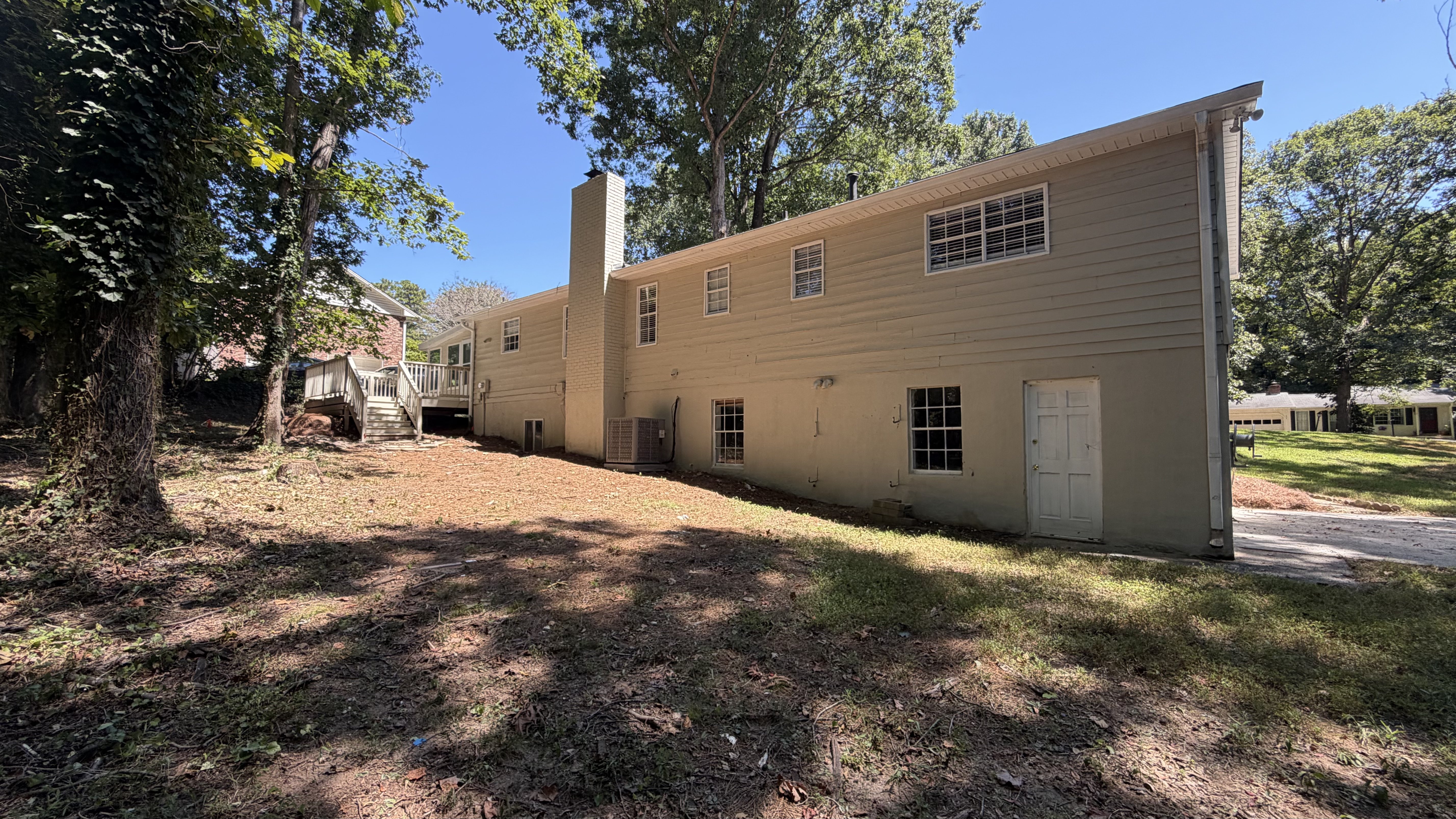Photo 5 of 17 of 368 Nottingham Way SW, Marietta, GA