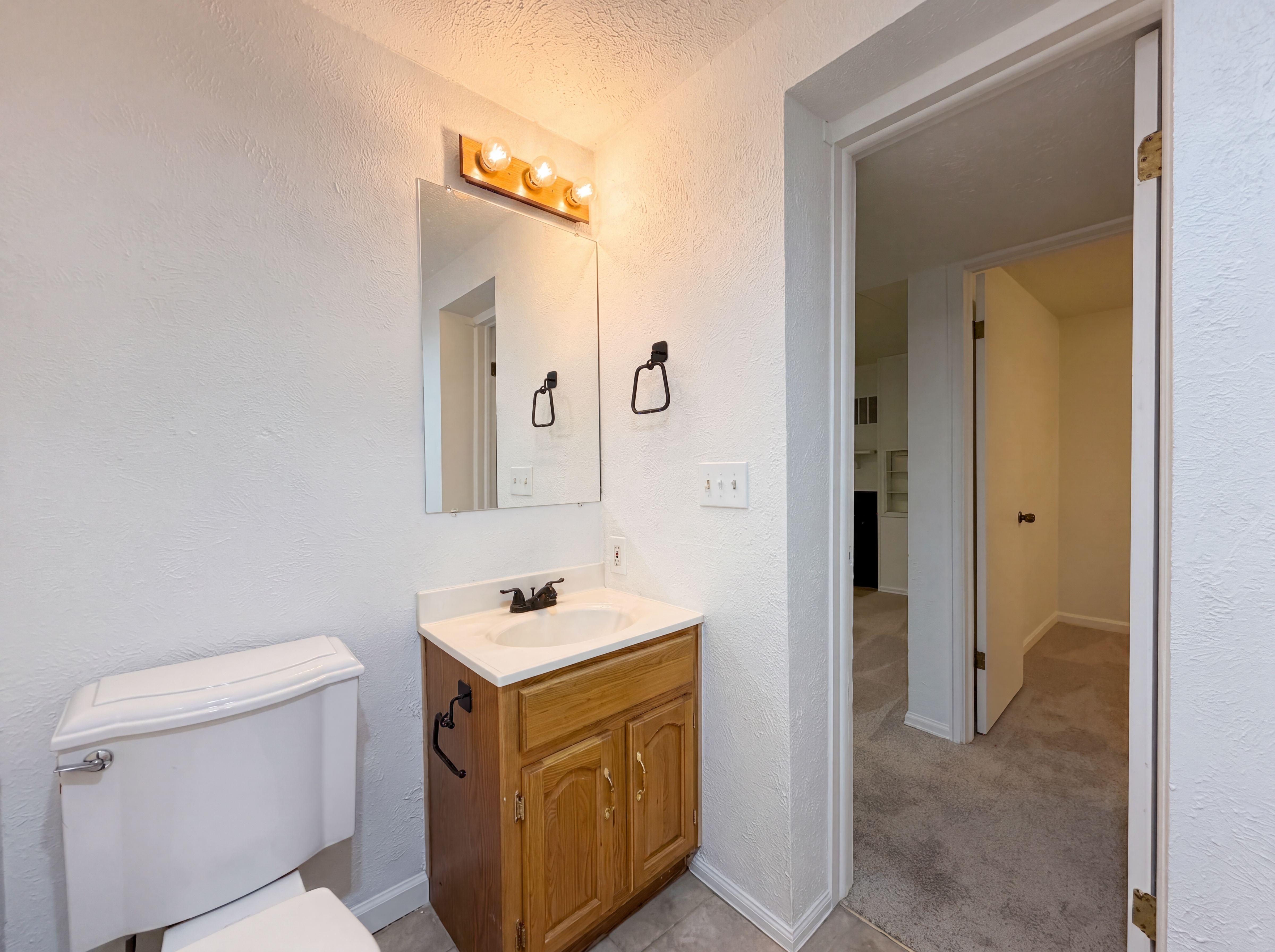Photo 14 of 34 of 1912 24th Ave, Longmont, CO