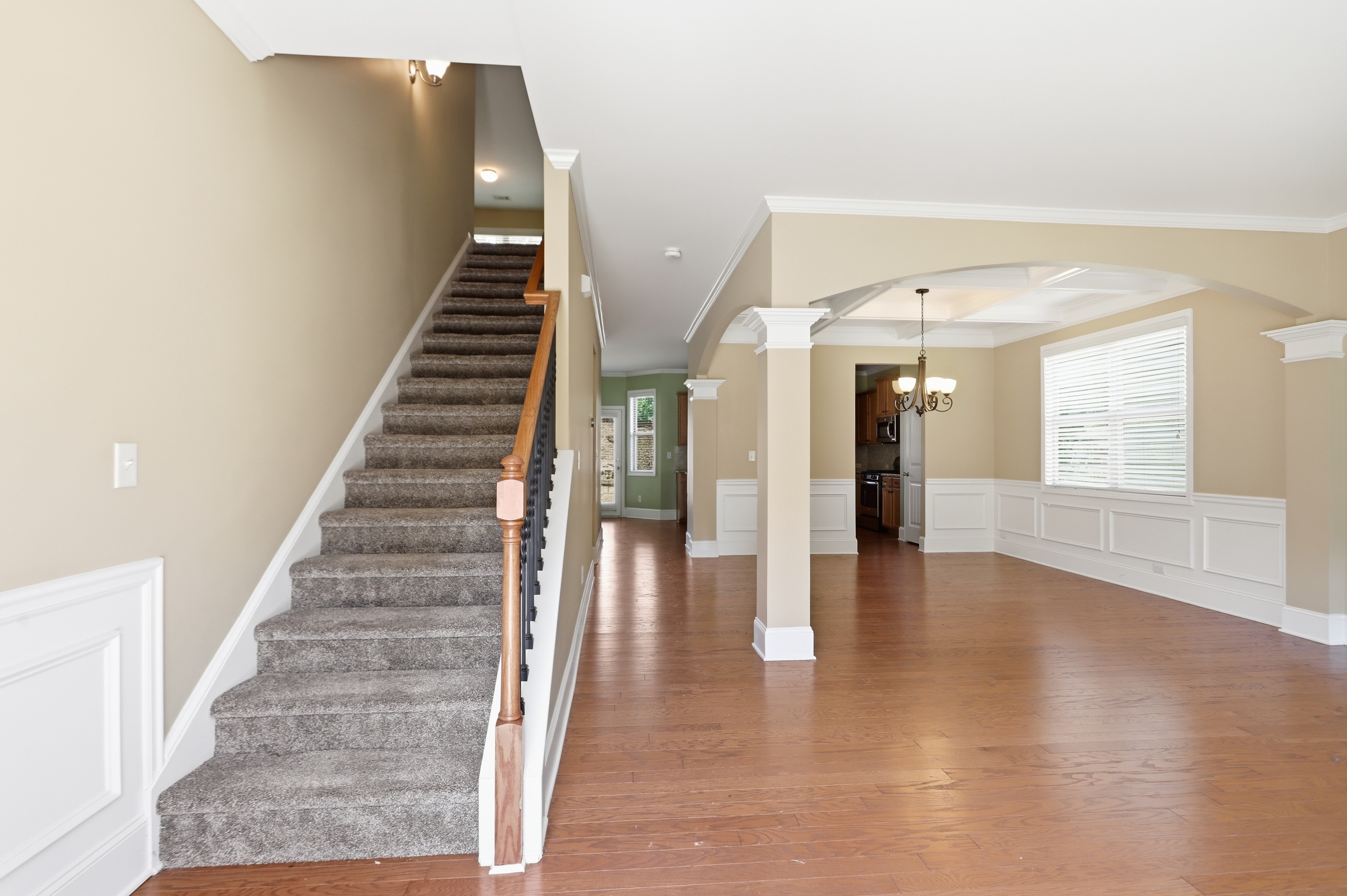 Photo 6 of 44 of 206 Providence Walk Ct, Canton, GA