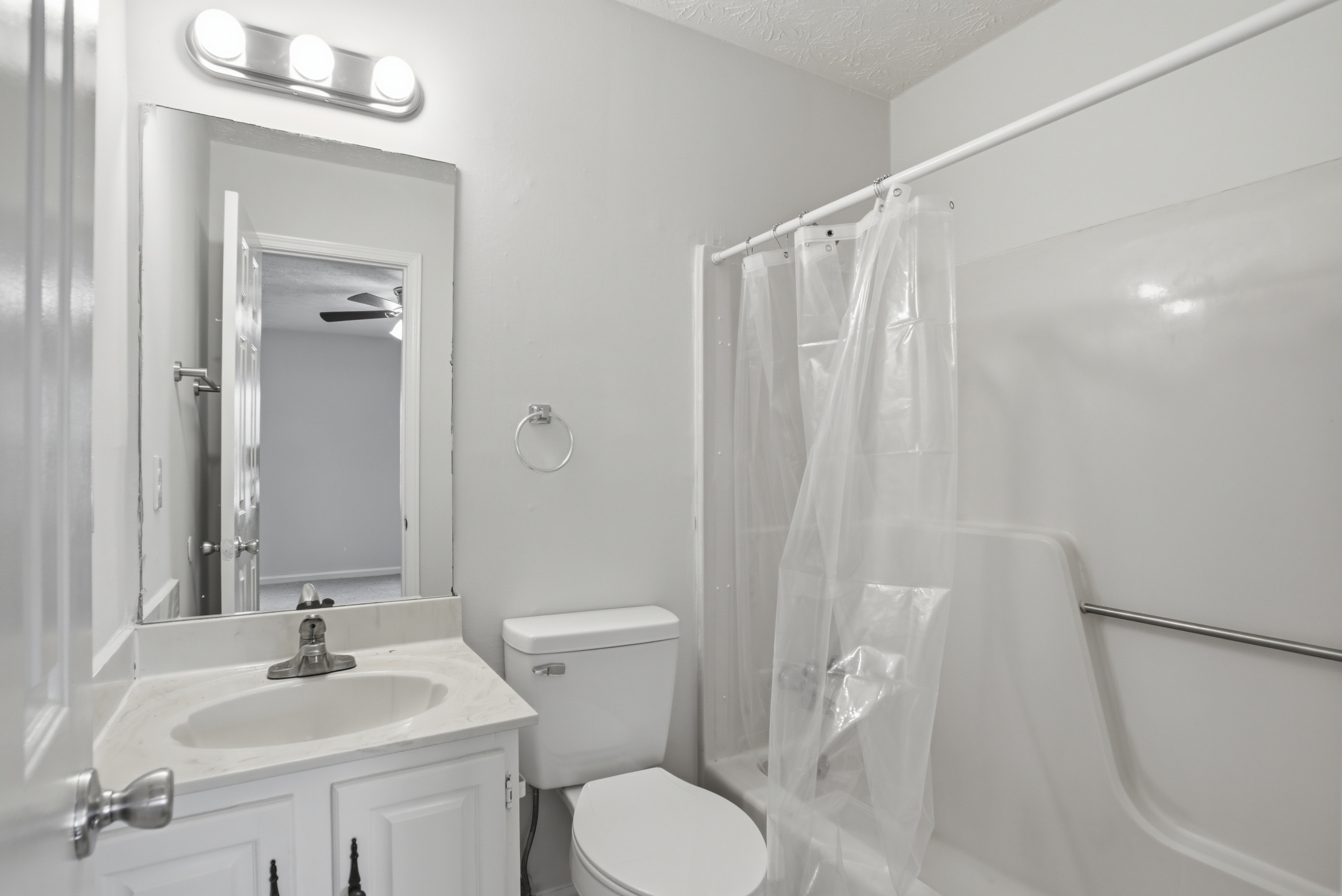 Photo 18 of 29 of 1905 S Milledge Ave, Athens, GA