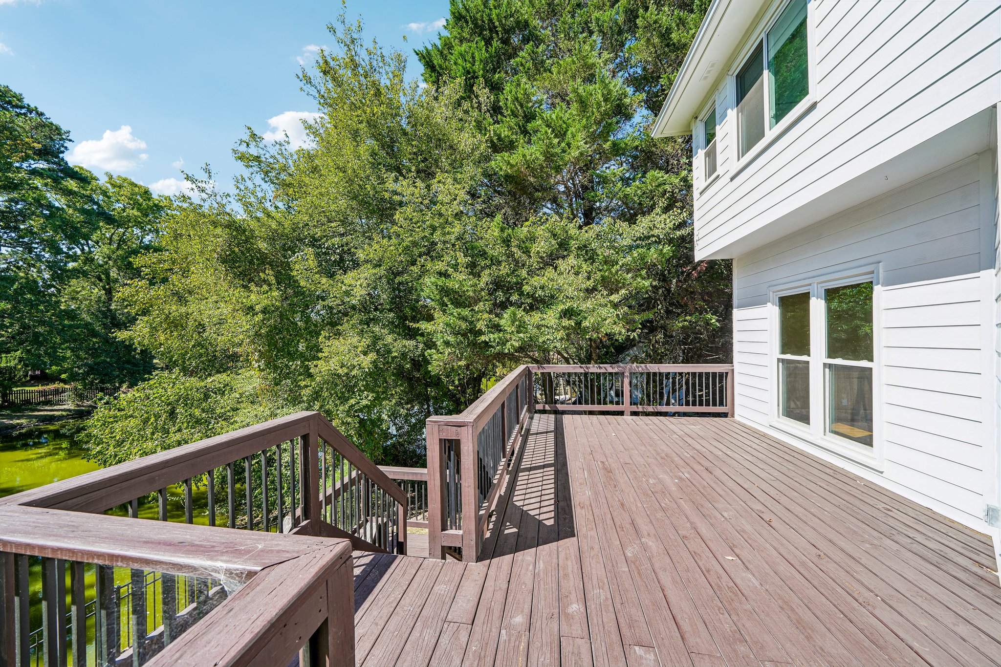Photo 31 of 37 of 5156 Broadgreen Dr, Peachtree Corners, GA