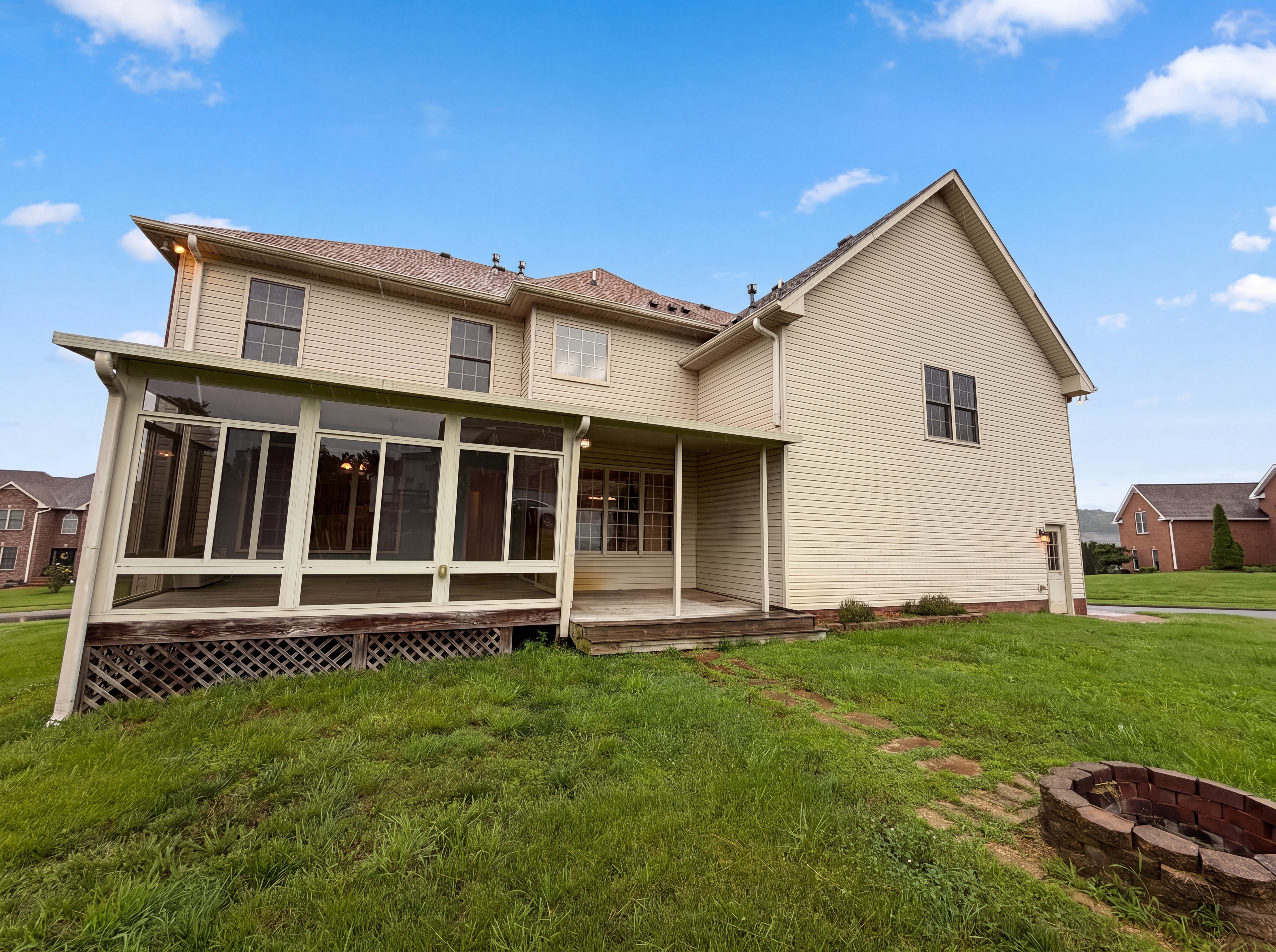 Photo 5 of 20 of 118 Pilot Knob Ln, Hendersonville, TN