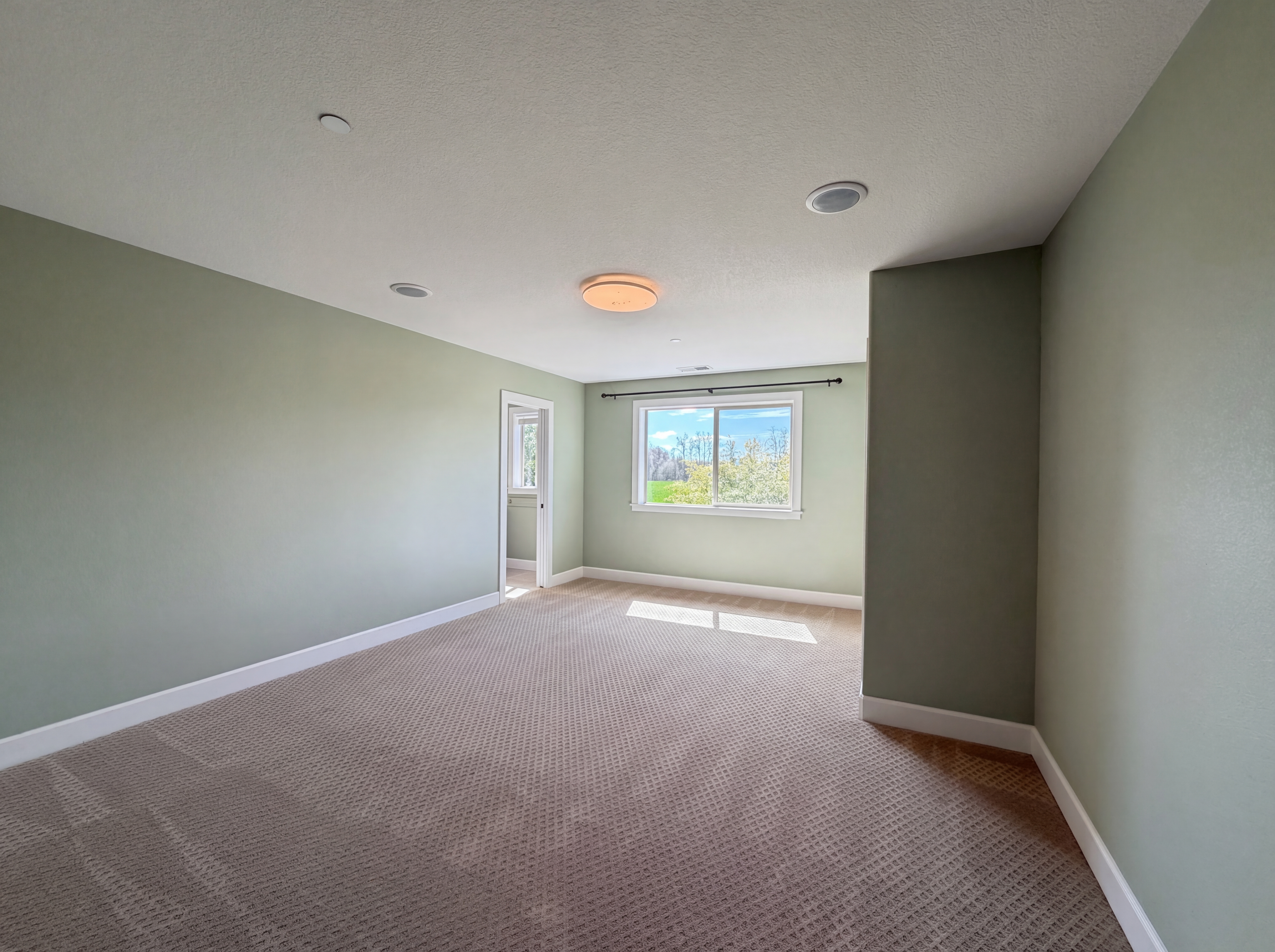 Photo 25 of 29 of 2250 SW Homer Ross Loop, McMinnville, OR