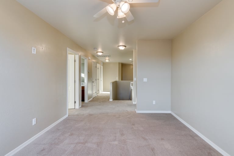 Photo 11 of 31 - 852 W Hereford Dr, San Tan Valley, AZ 85143