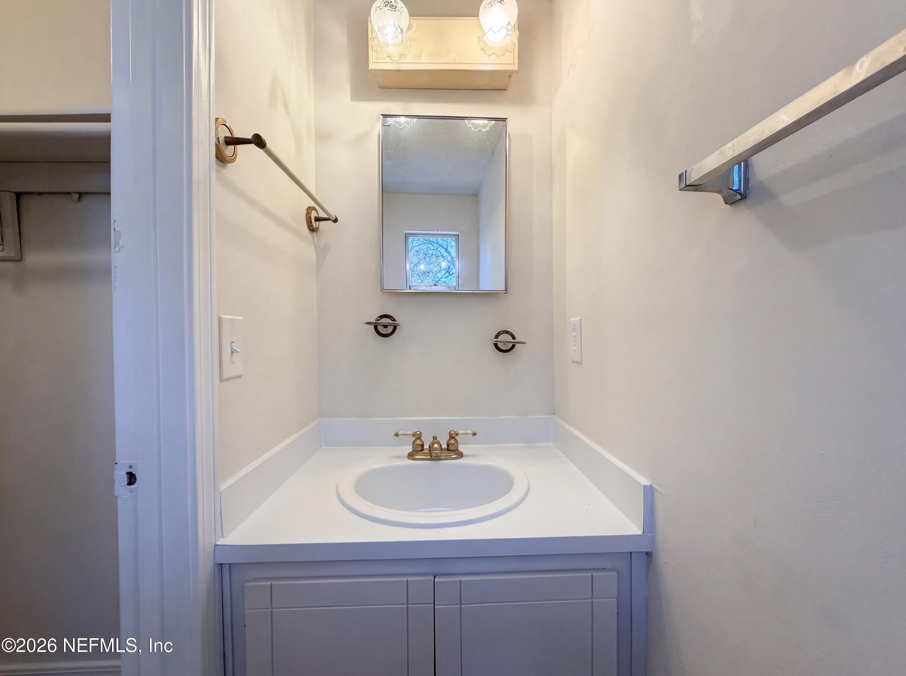 Photo 16 of 20 of 4240 Key Vega Ct, Jacksonville, FL