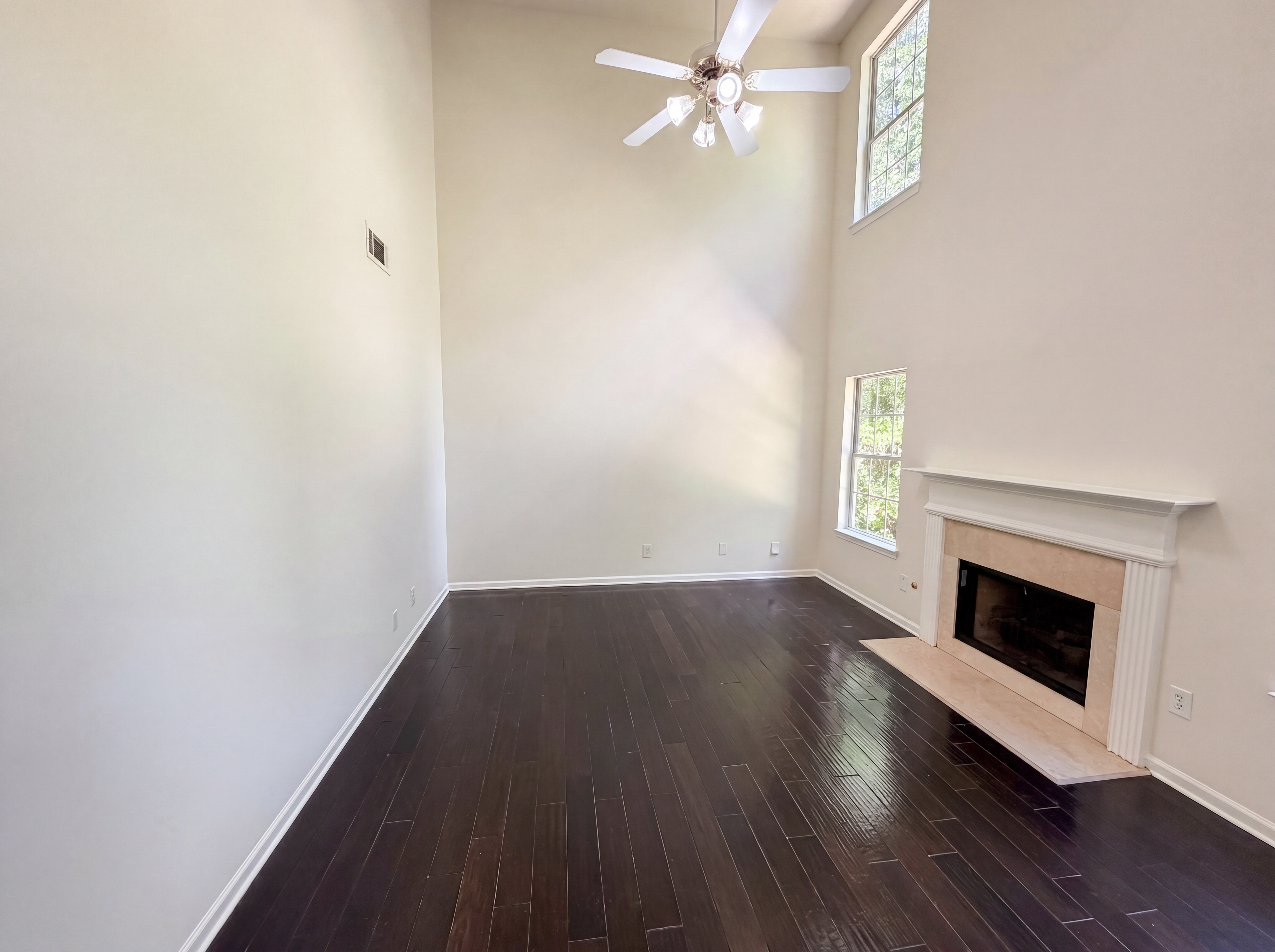 Photo 7 of 25 of 3582 Coveside Ct, Loganville, GA