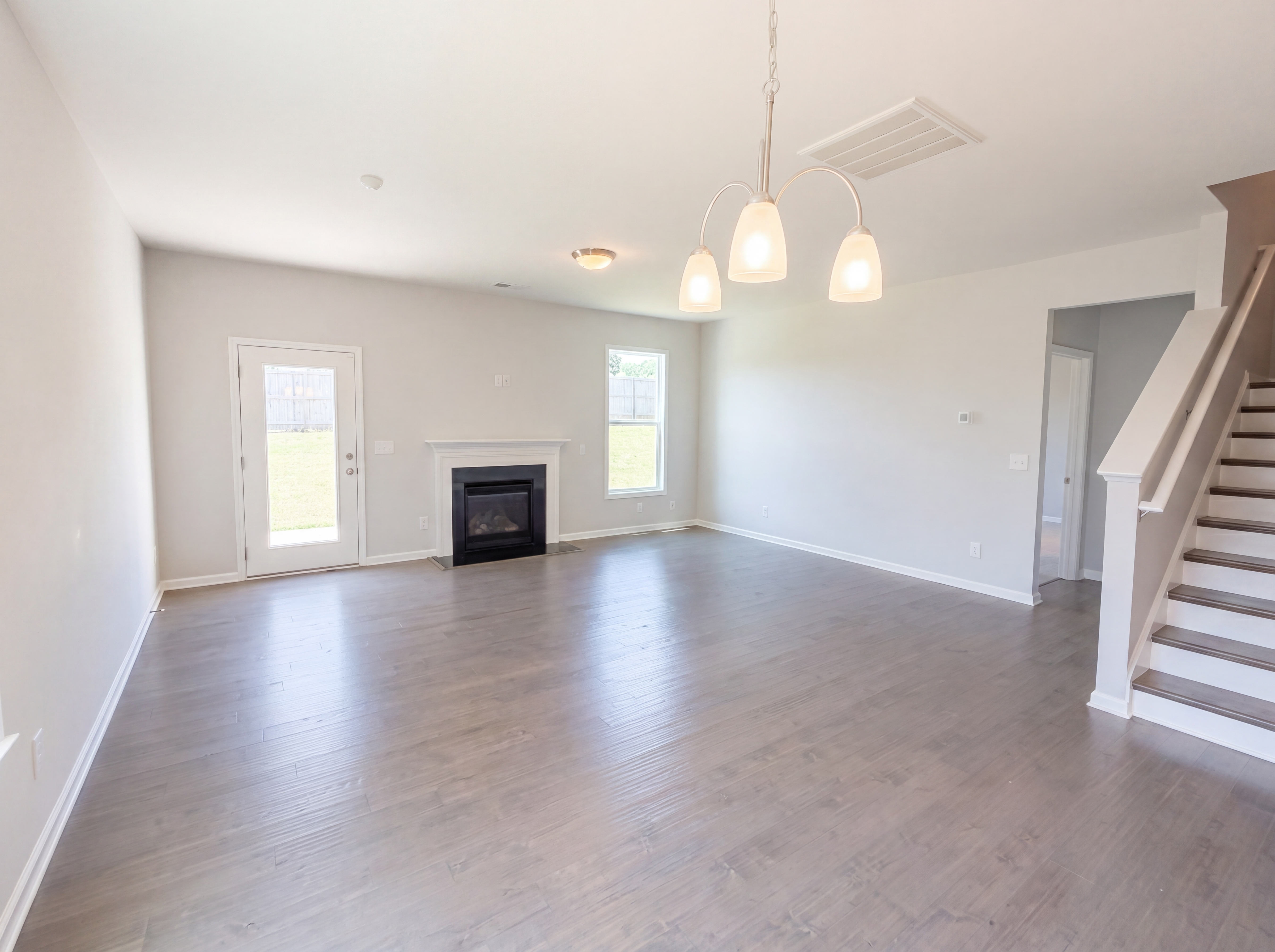 Photo 3 of 28 of 217 Cassingham Ln, Boiling Springs, SC