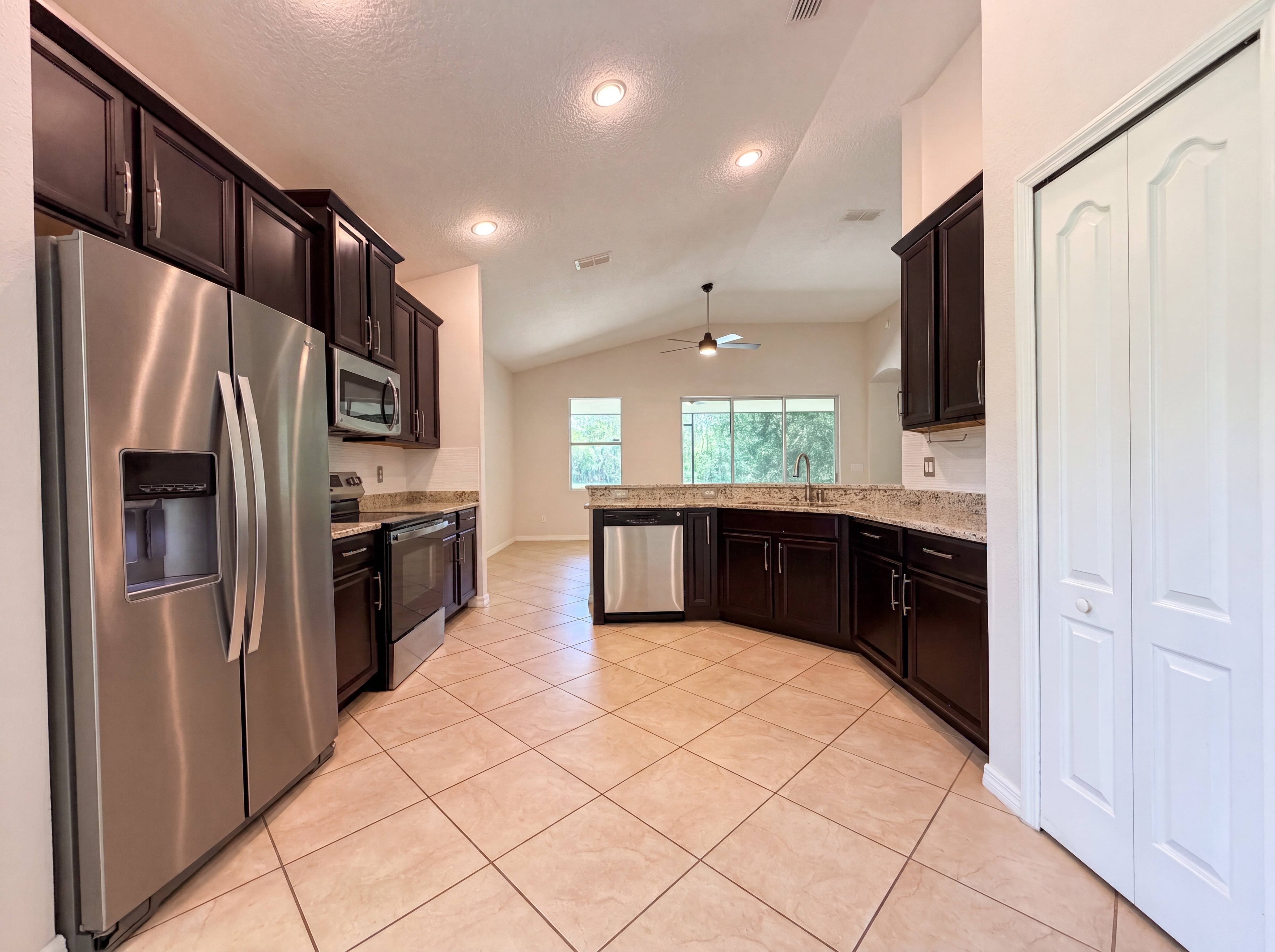 Photo 2 of 30 of 790 Battersea Dr, Saint Augustine, FL