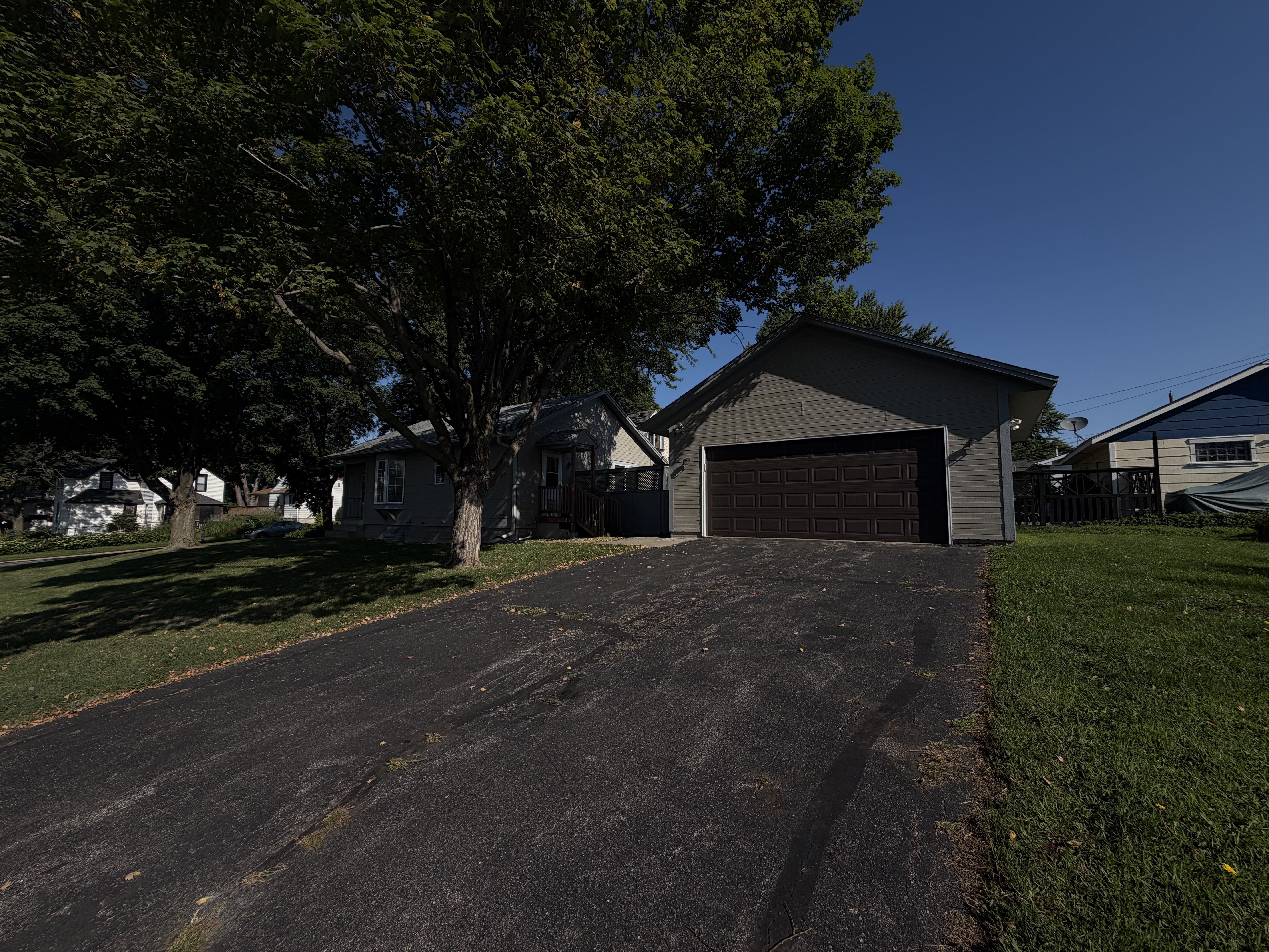 Photo 16 of 19 of 441 S Elm St, Waconia, MN