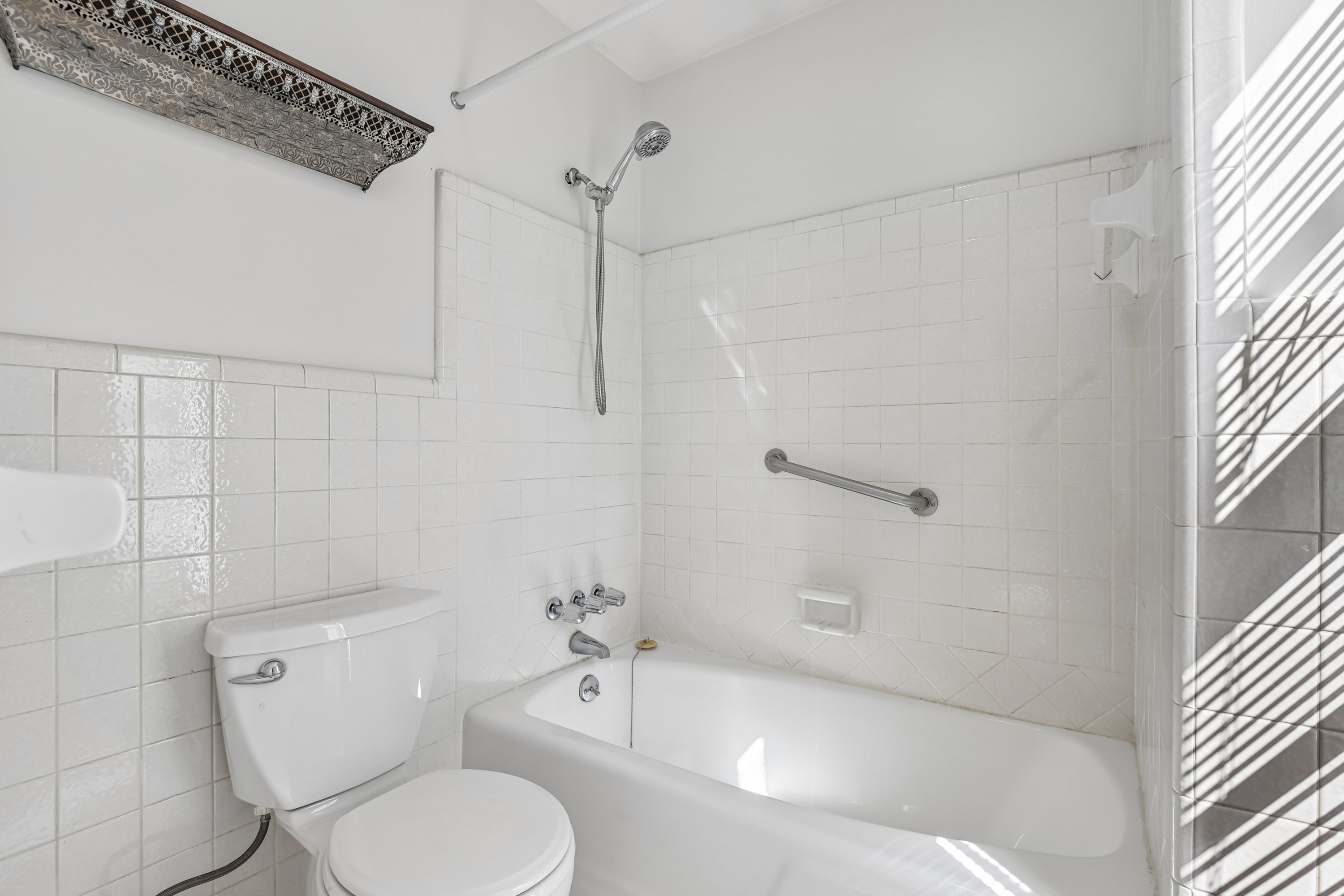 Photo 19 of 30 of 4256 Cranton Ct NE, Brookhaven, GA