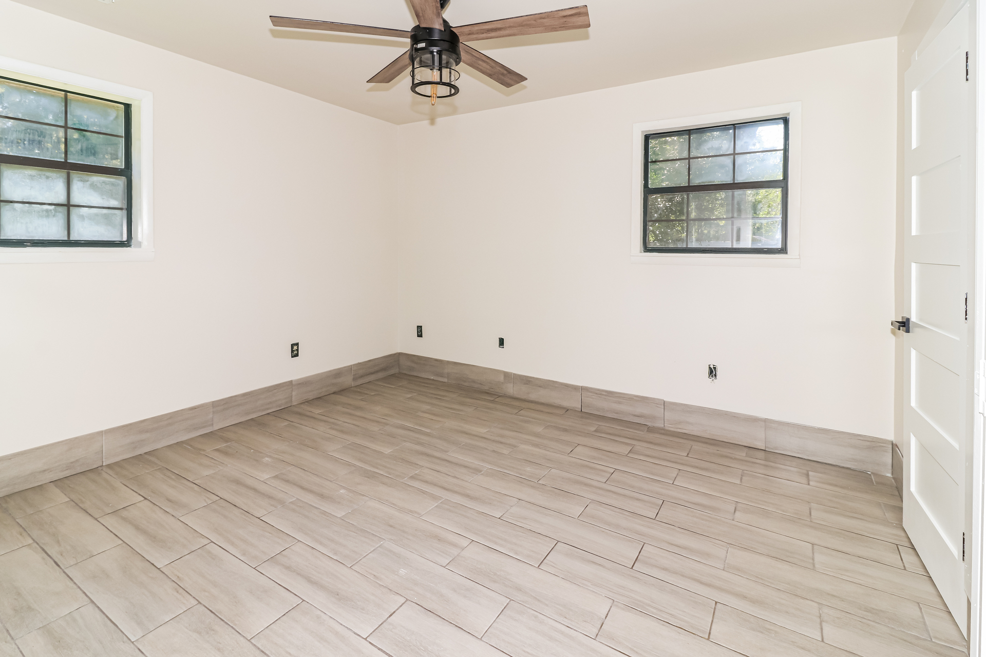Photo 13 of 19 of 104 Adon St, Reidsville, GA