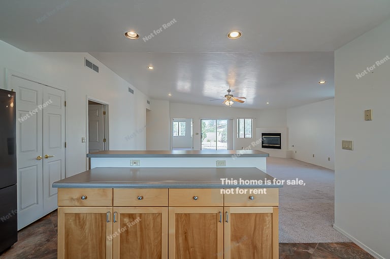 Photo 8 of 33 - 1022 W Rio Hondo, Green Valley, AZ 85614