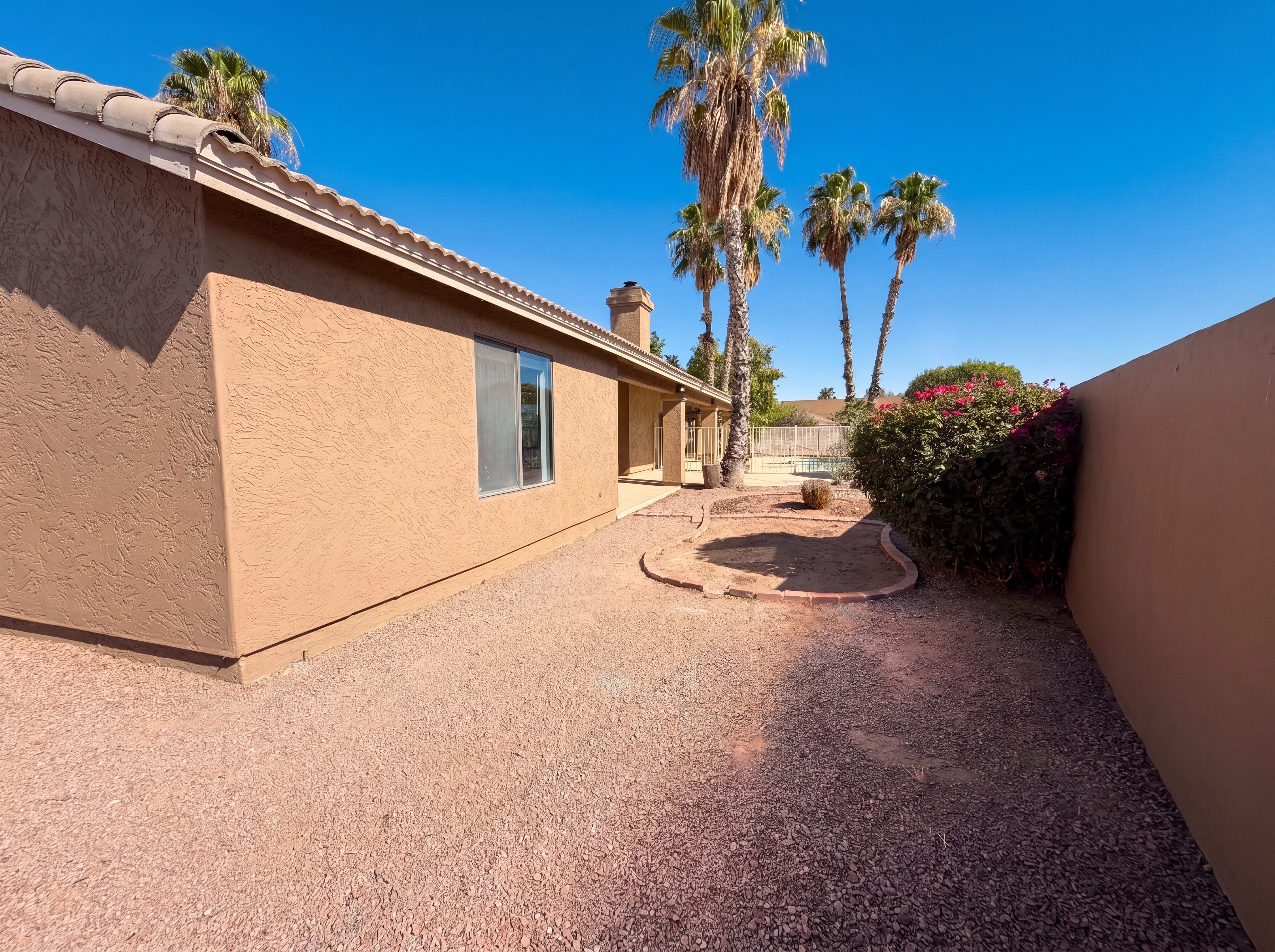 Photo 22 of 25 of 1207 E Clearview Dr, Casa Grande, AZ