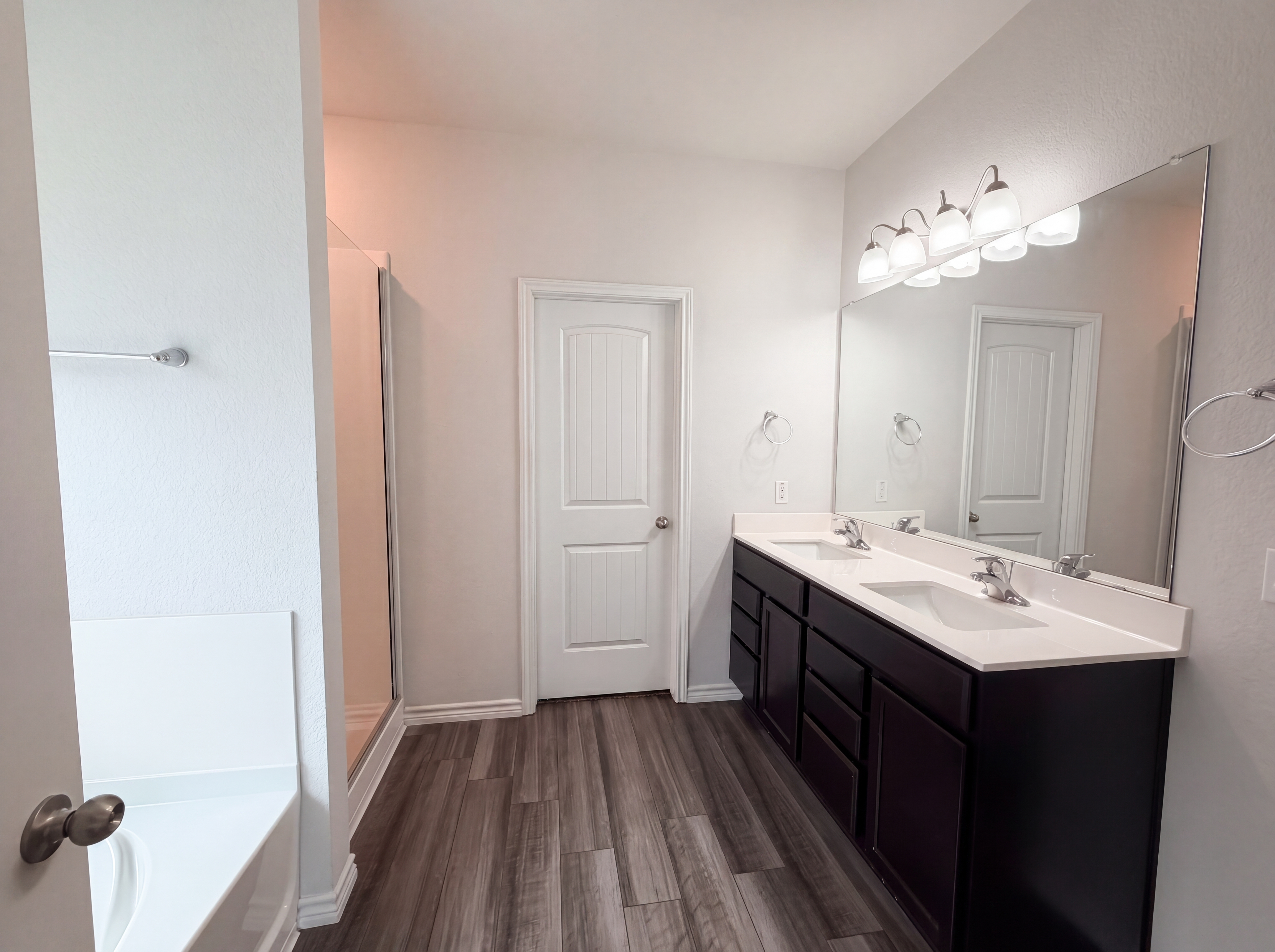 Photo 6 of 19 of 5678 Baffin Ln, Belton, TX