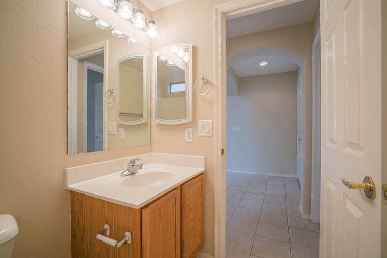 Photo 31 of 35 - 15926 W Monte Cristo Ave, Surprise, AZ 85374