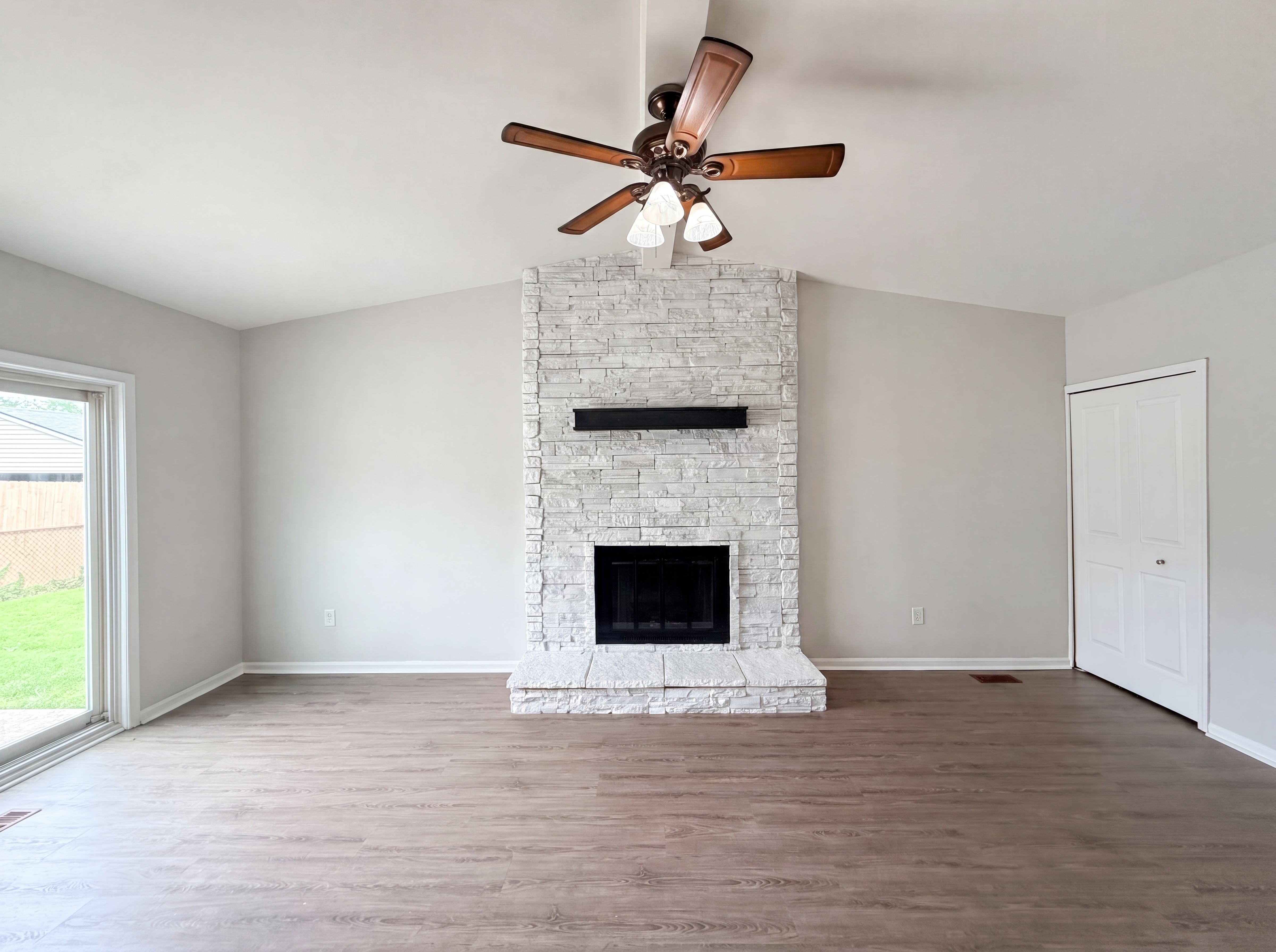 Photo 3 of 21 of 42195 Fairview Dr, Canton, MI