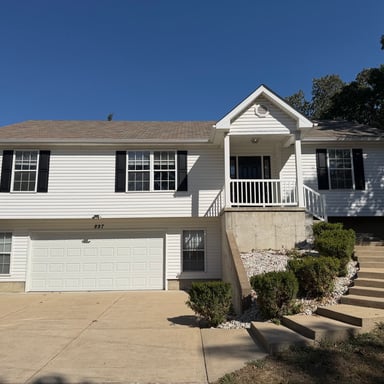 Property photo 1 of 897 Stone Gate Dr